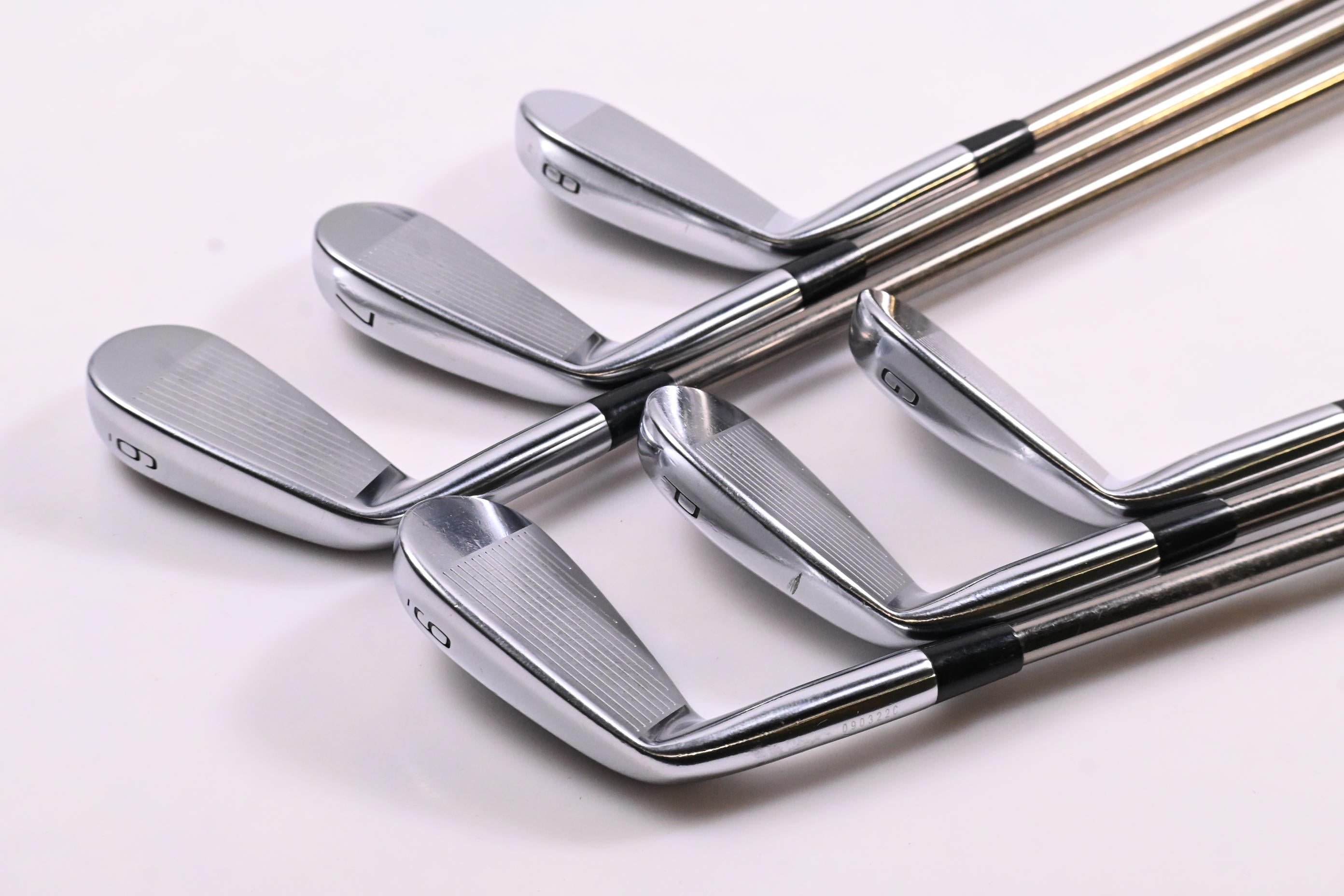 Mizuno Pro 225 Irons / 6-PW+GW / Regular Flex UST Recoil ESX 460 Shafts