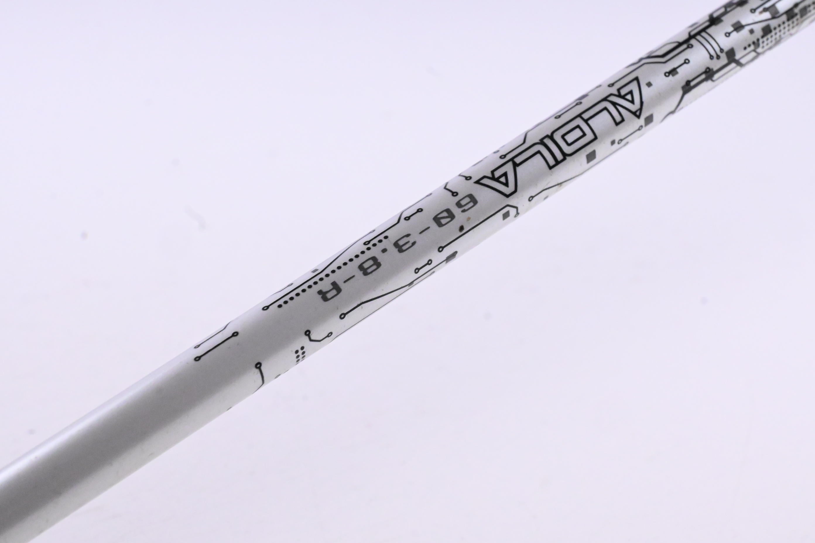 Titleist 915 D3 Driver / 7.5 Degree / Regular Flex Aldila Rogue White 60 Shaft