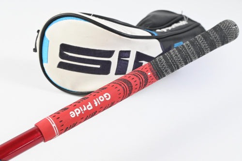 Taylormade SIM2 Ti #3 Wood / 15 Degree / Stiff Flex Hzrdus Smoke Red RDX 75