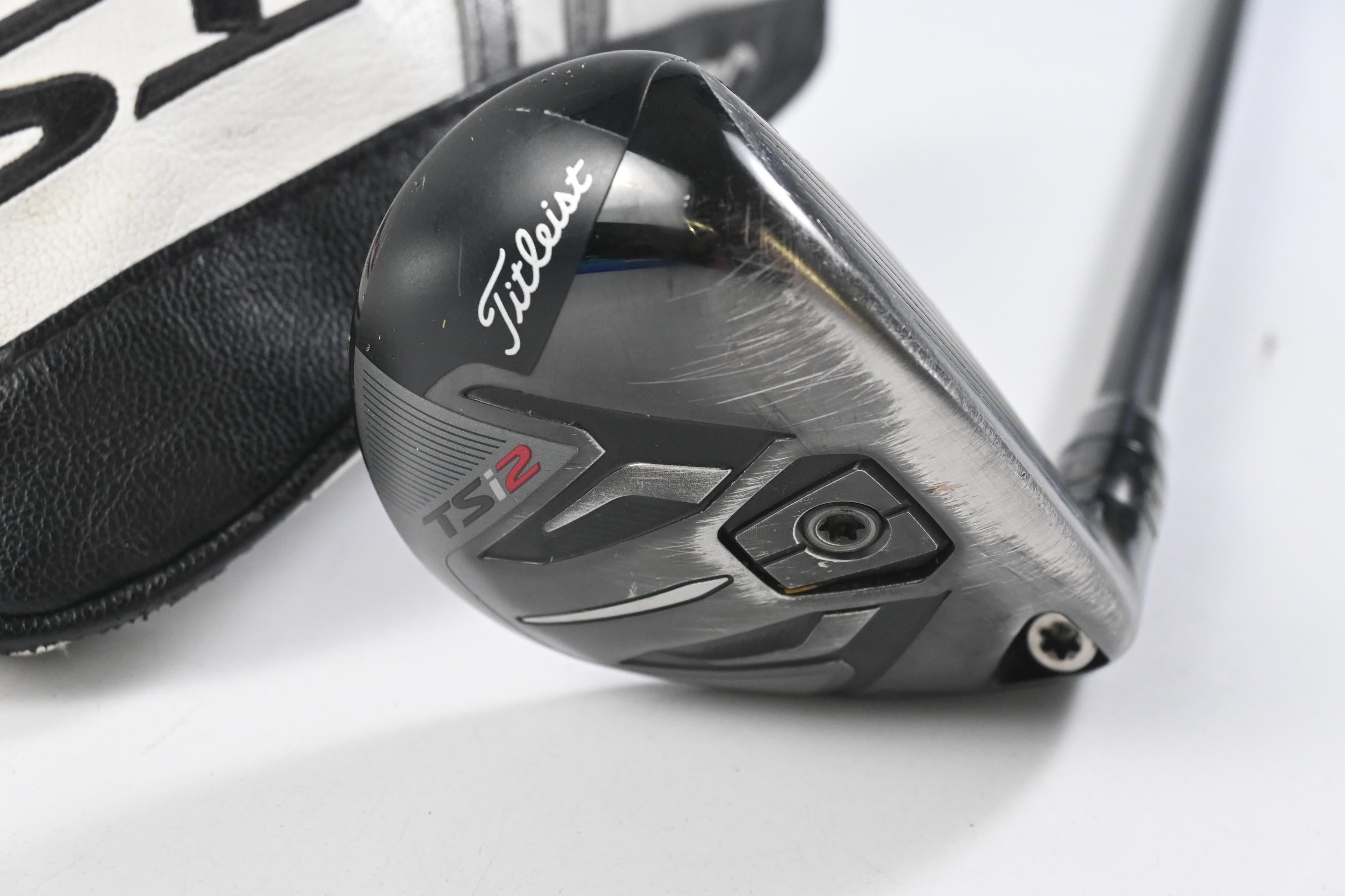 Titleist TSi2 #3 Hybrid / 18 Degree / Regular Flex Kuro Kage 55 Shaft