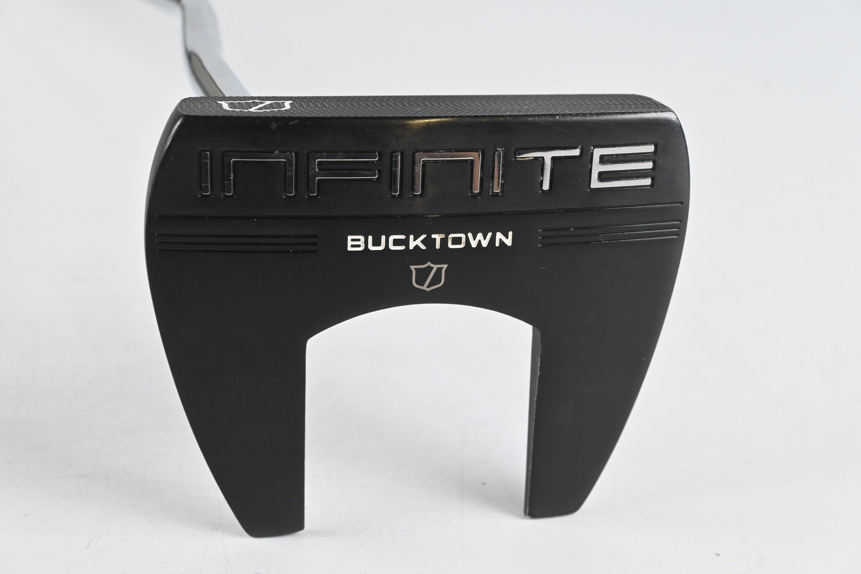 Left Hand Wilson Infinite Bucktown 2024 Putter / 34 Inch