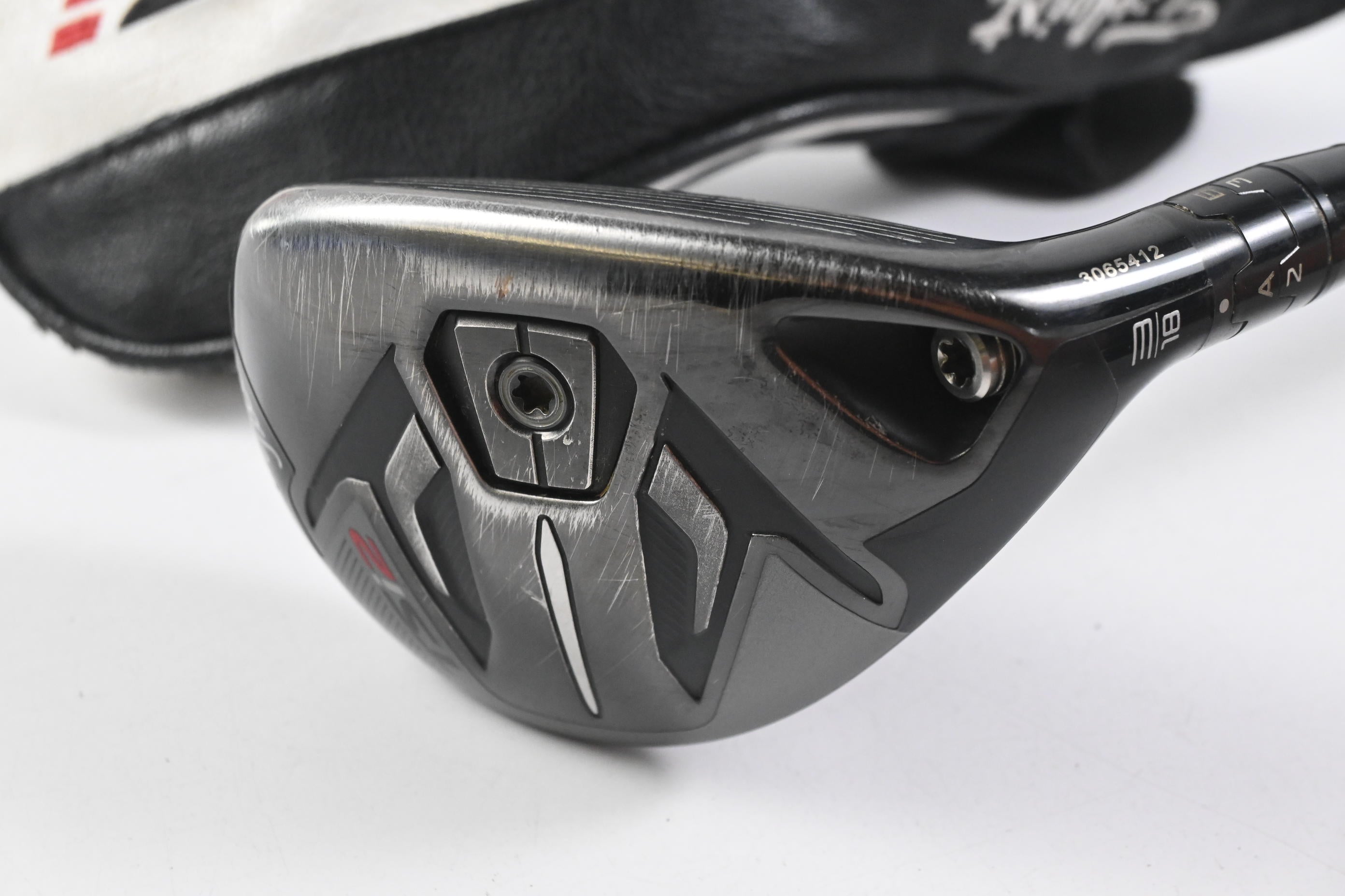Titleist TSi2 #3 Hybrid / 18 Degree / Regular Flex Kuro Kage 55 Shaft