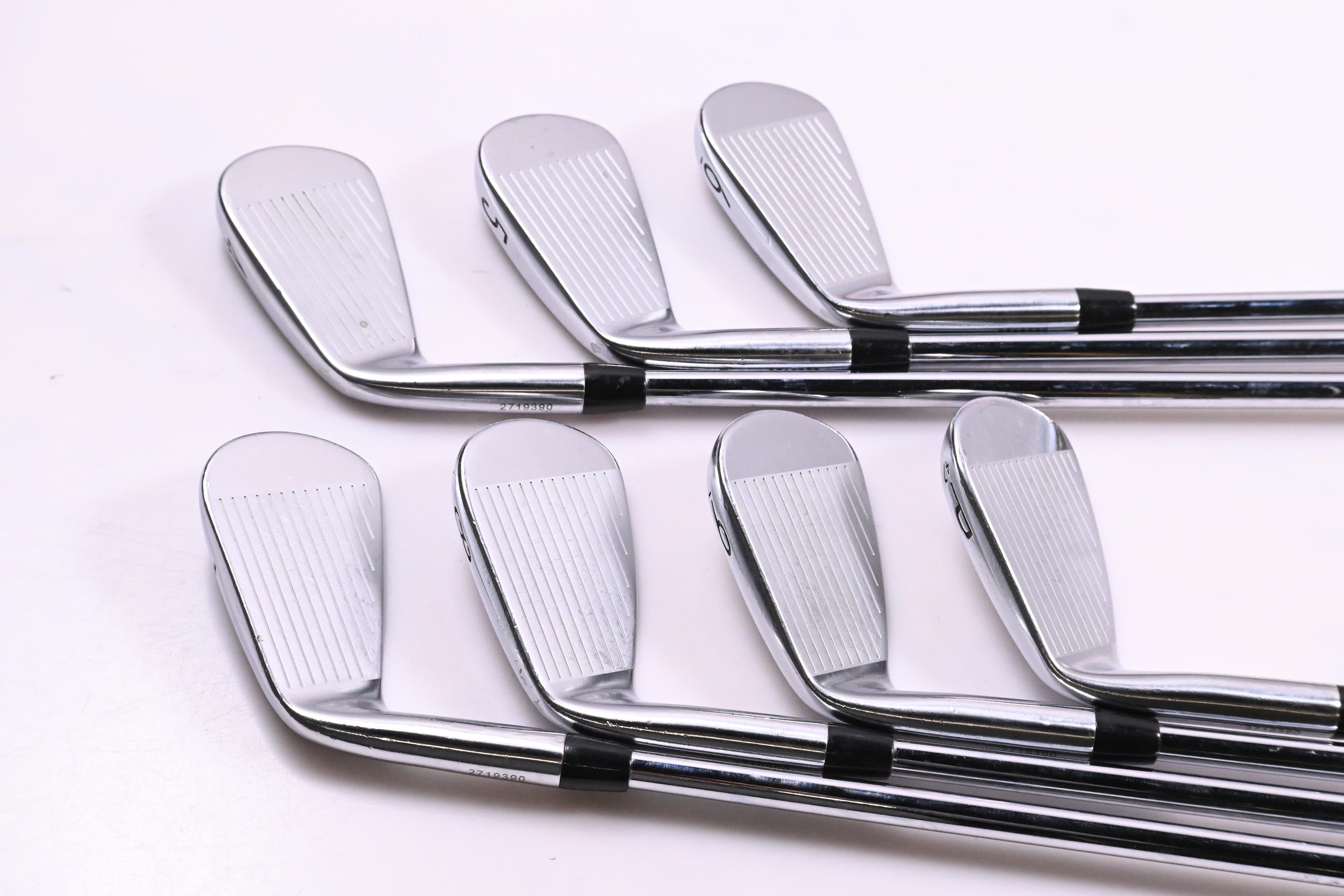 Titleist MB 620 Irons / 4-PW / Stiff Flex N.S.PRO Modus 3 Tour 105 Shafts