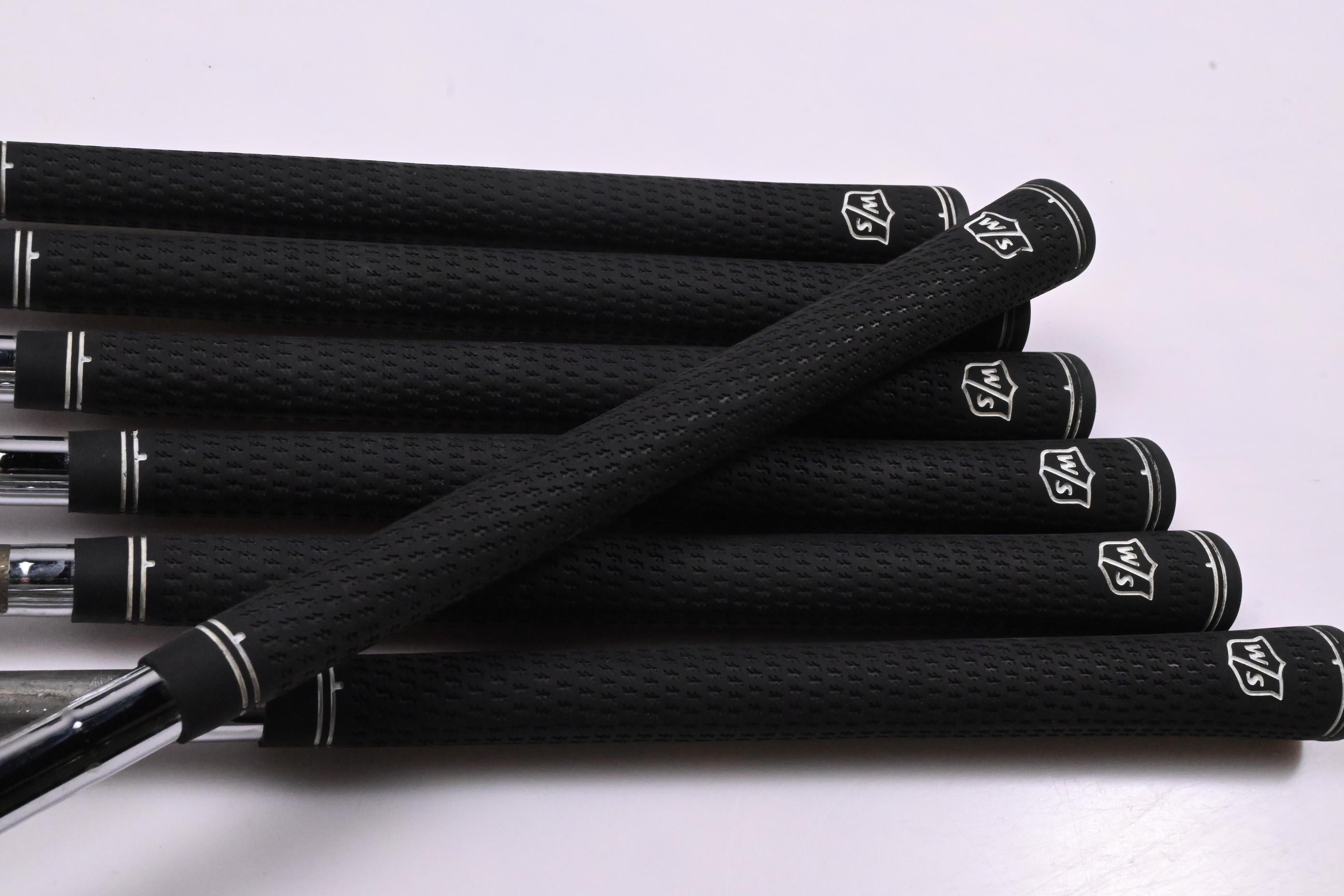 Wilson D9 Irons / 5-PW+SW / UniFlex KBS Max UltraLite Shafts