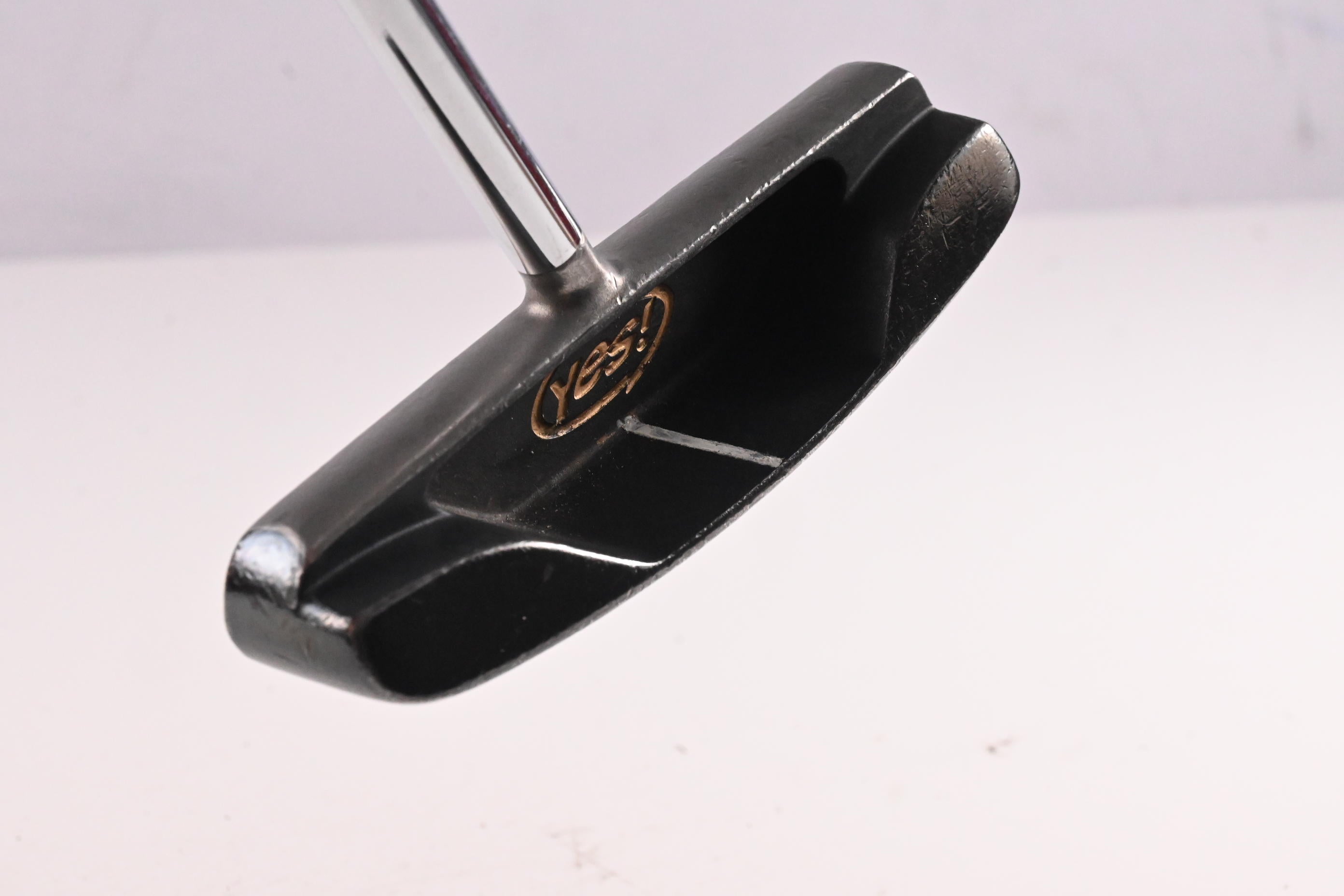 Yes! C-Groove Carolyne Putter / 32 Inch