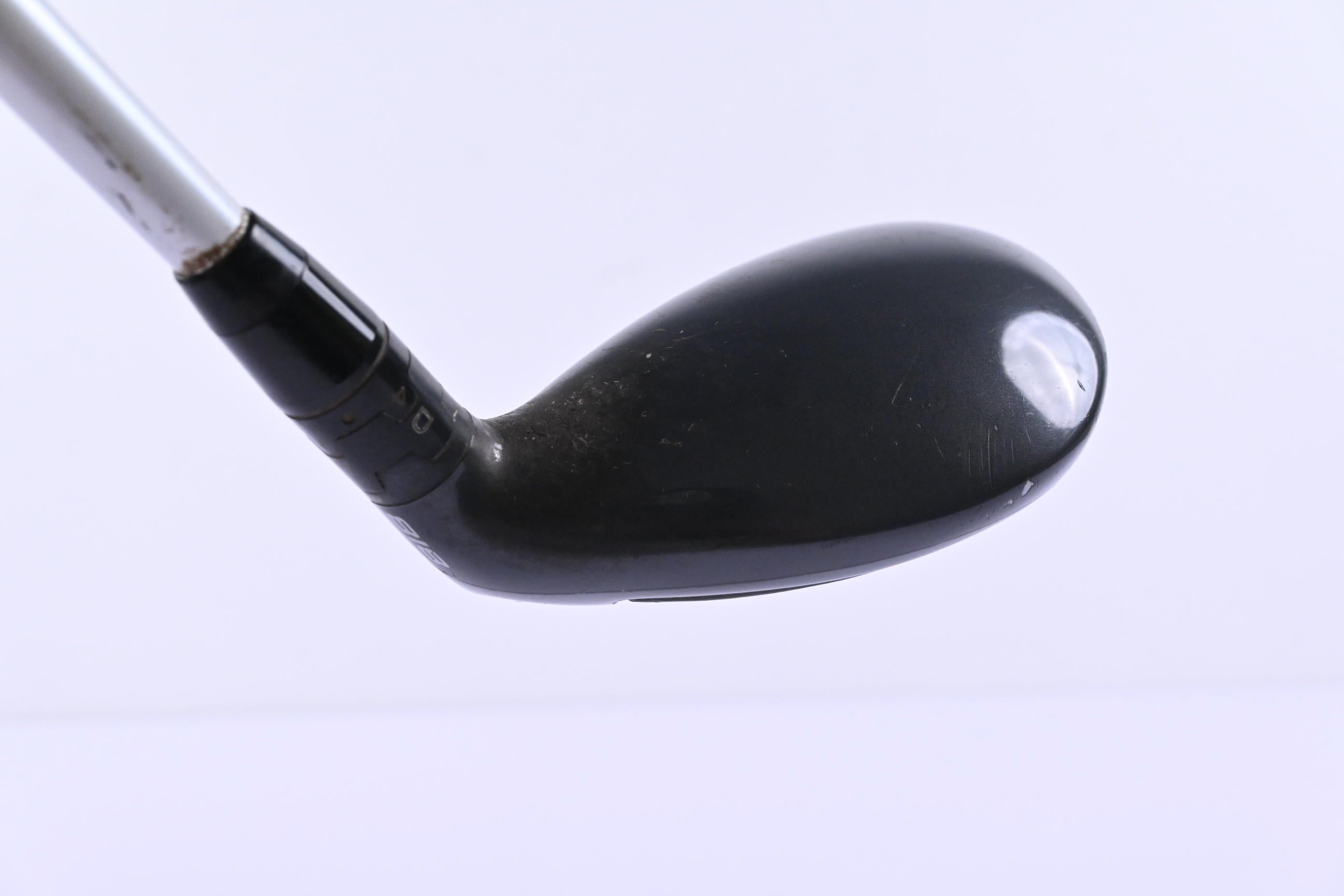 Titleist 818 H1 #4 Hybrid / 23 Degree / Regular Flex Aldila Rogue Black 95 Shaft