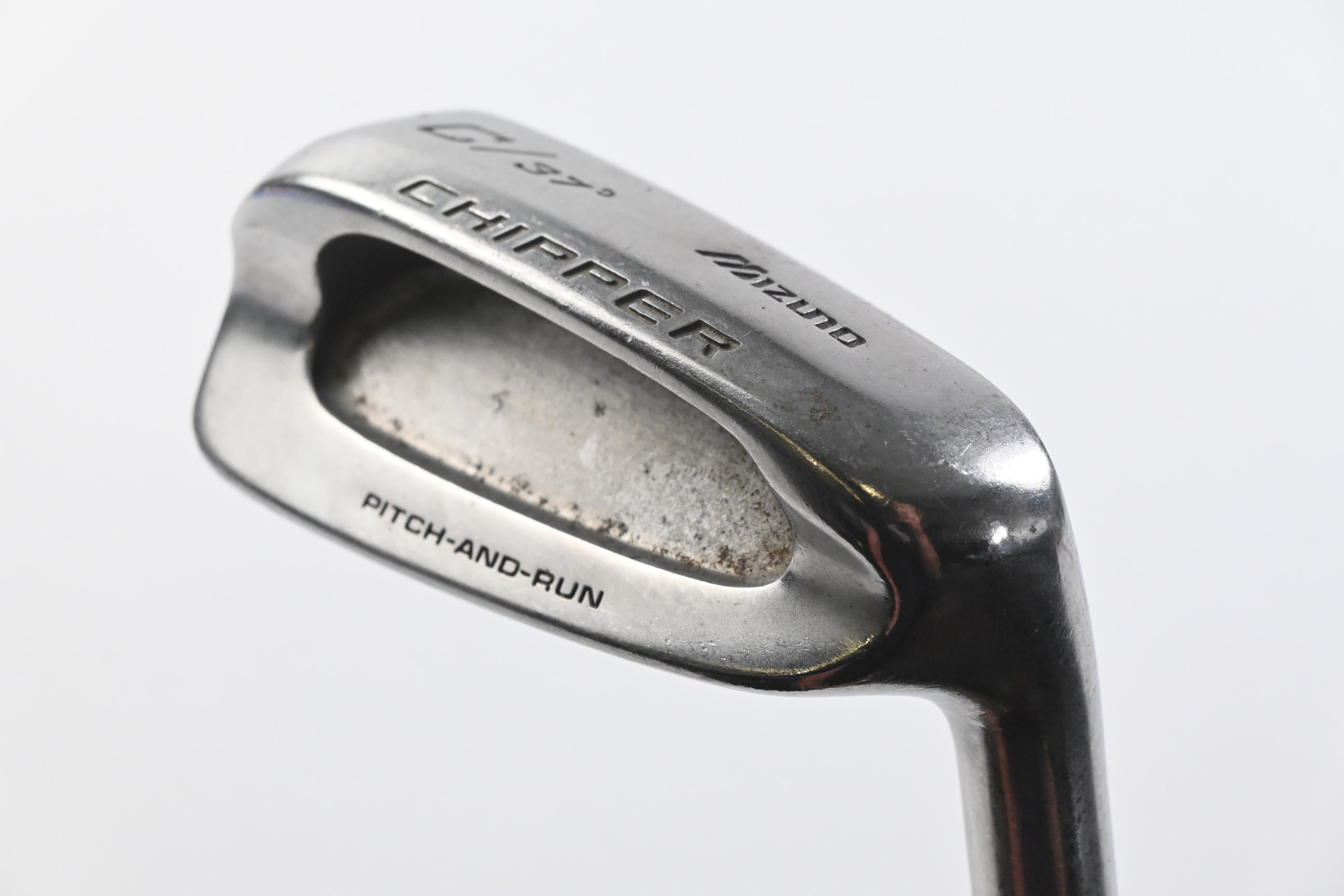 Mizuno Pitch-And-Run Chipper / 37 Degree / Stiff Flex Steel Shaft