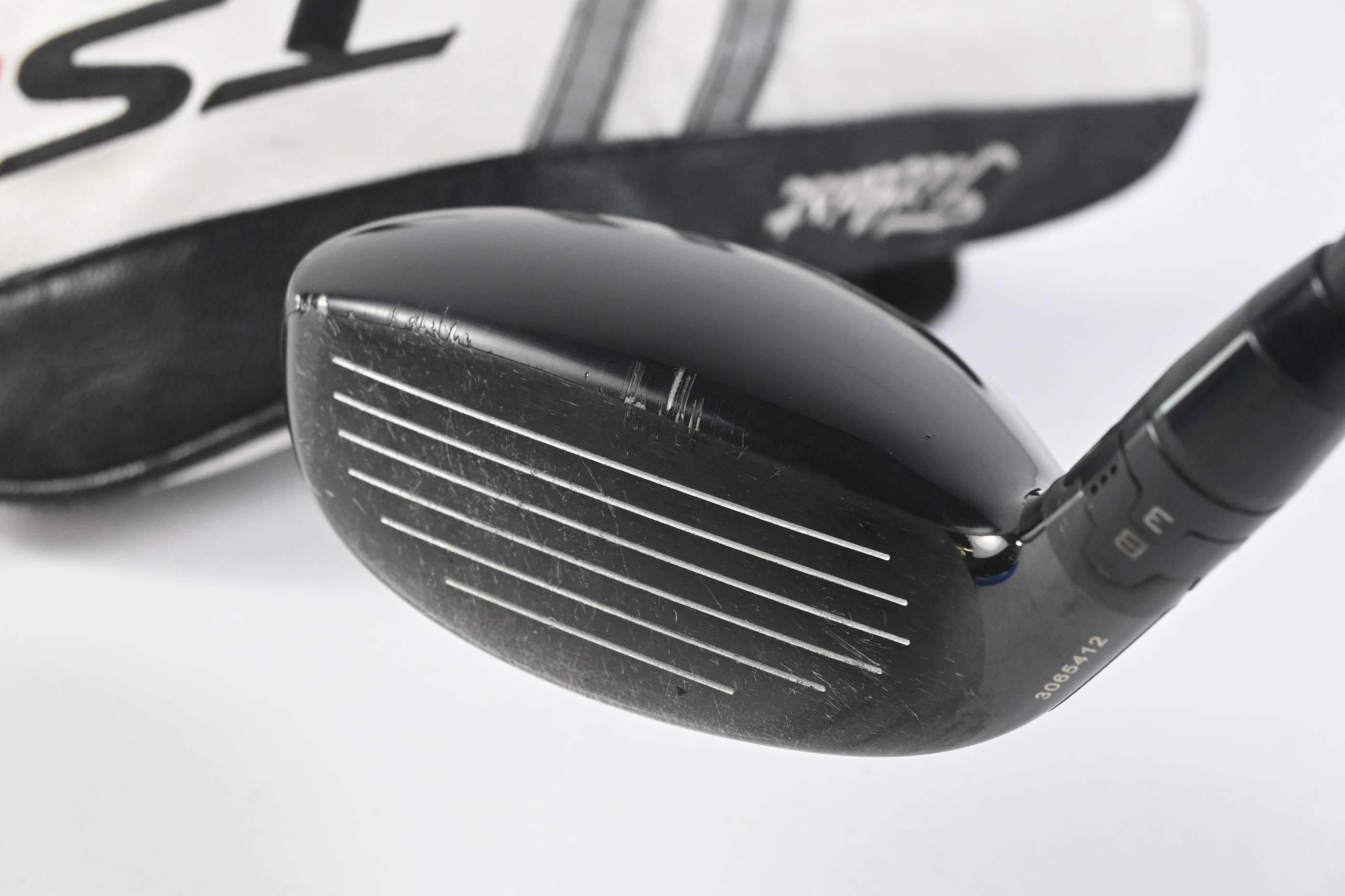 Titleist TSi2 #3 Hybrid / 18 Degree / Regular Flex Kuro Kage 55 Shaft