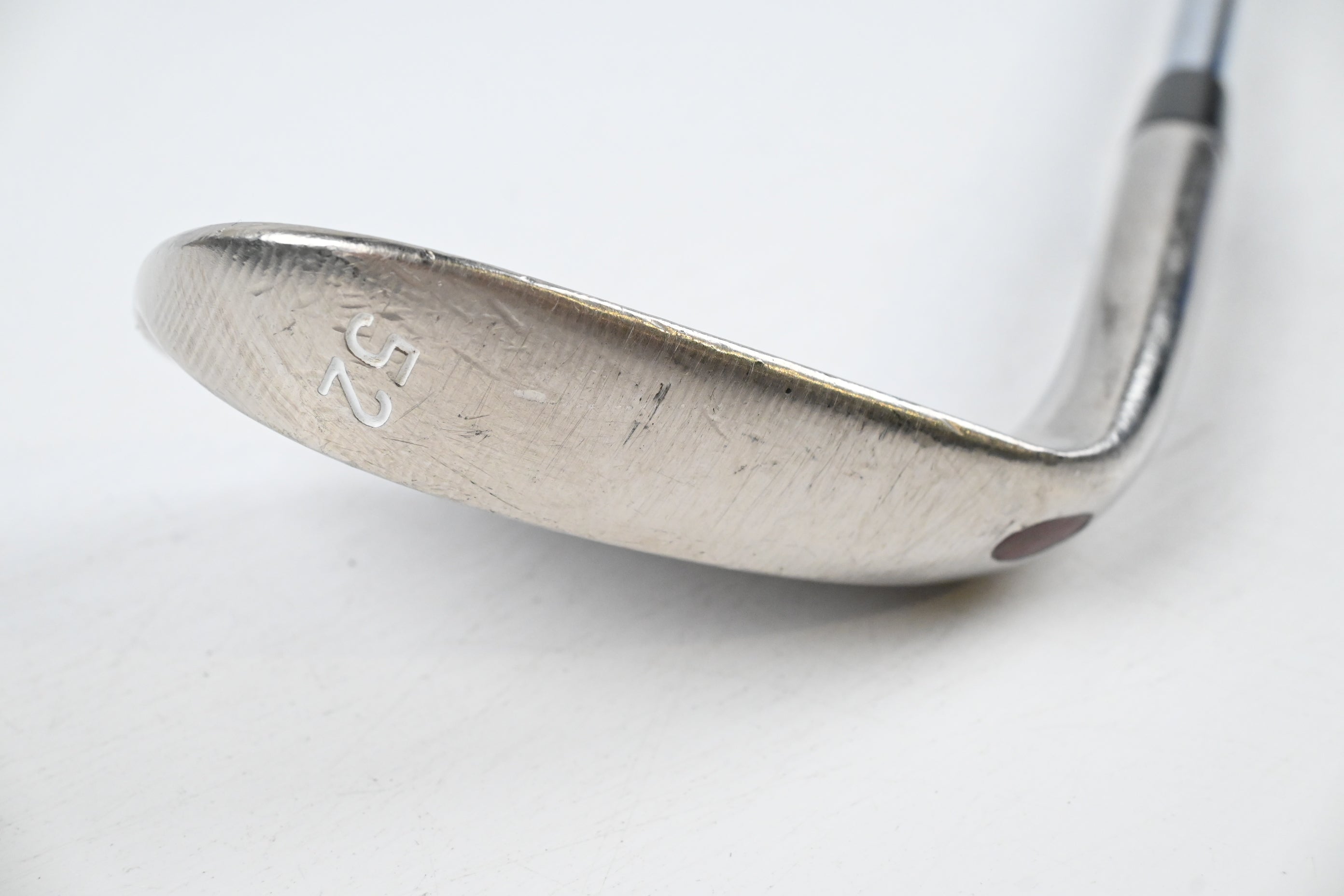 Taylormade Milled Grind Gap Wedge / 52 Degree / Wedge Flex Dynamic Gold Shaft