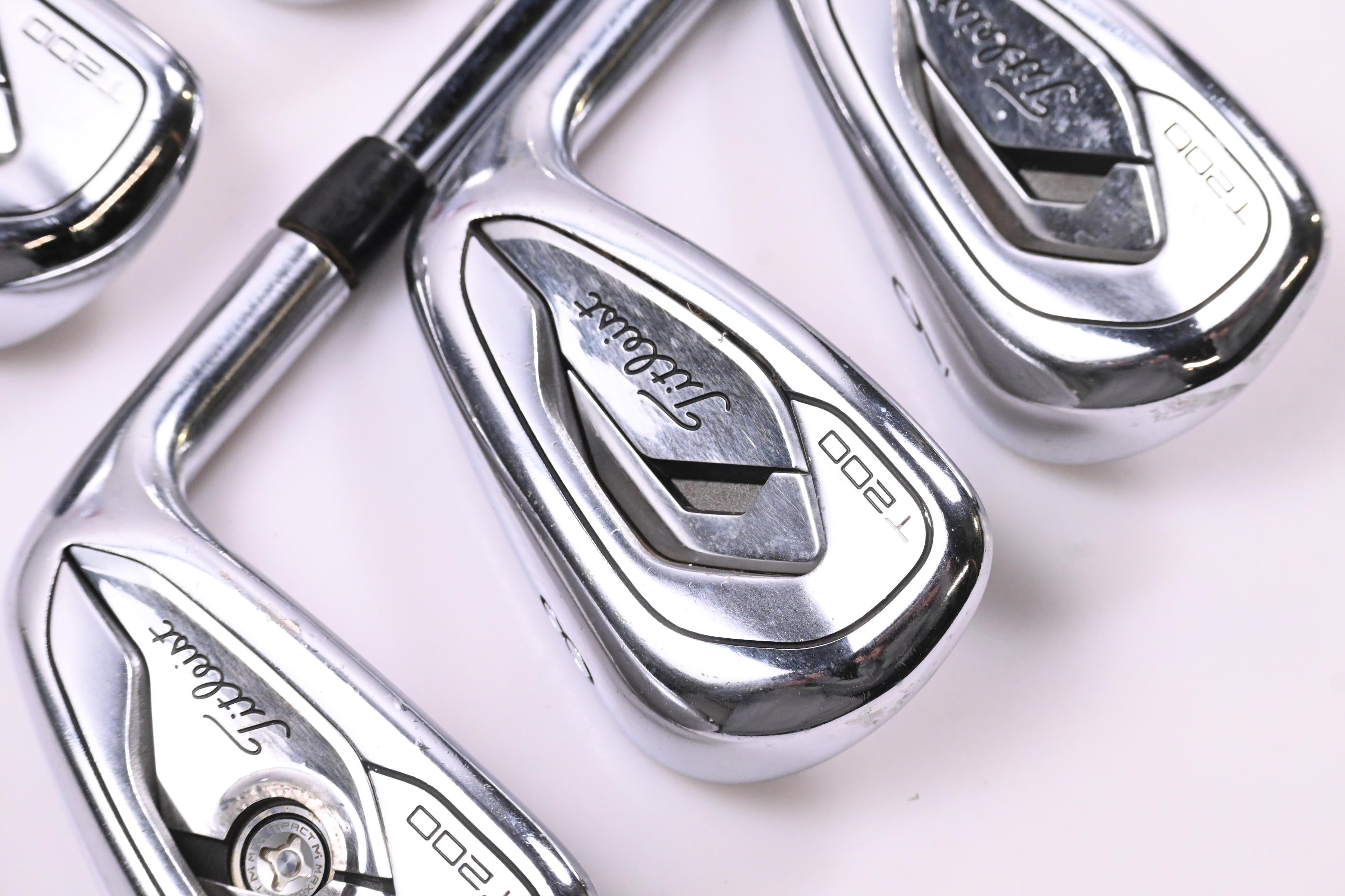 Titleist T200 2019 Irons / 5-9i / Regular Plus Flex Project X LZ 115 Shafts