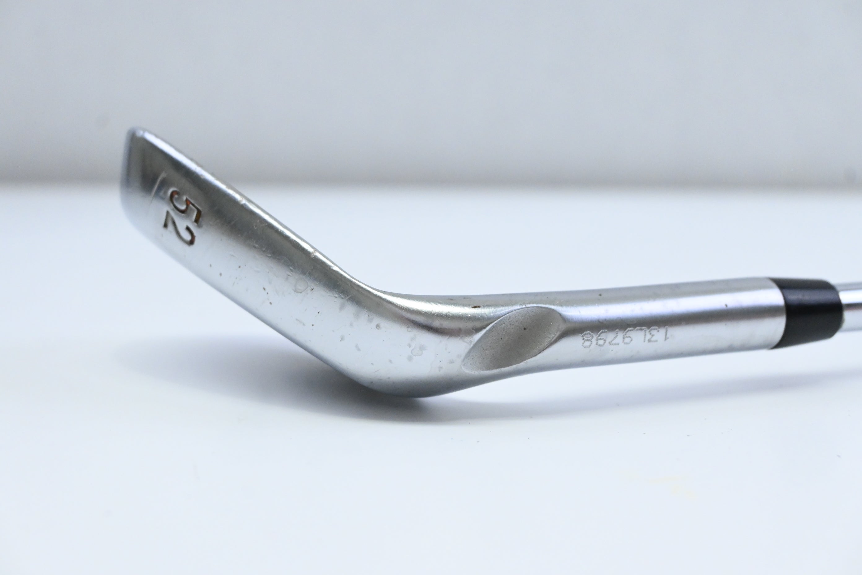 Ping Tour-S Gap Wedge / 52 Degree / Black Dot / Regular Flex Ping AWT Shaft