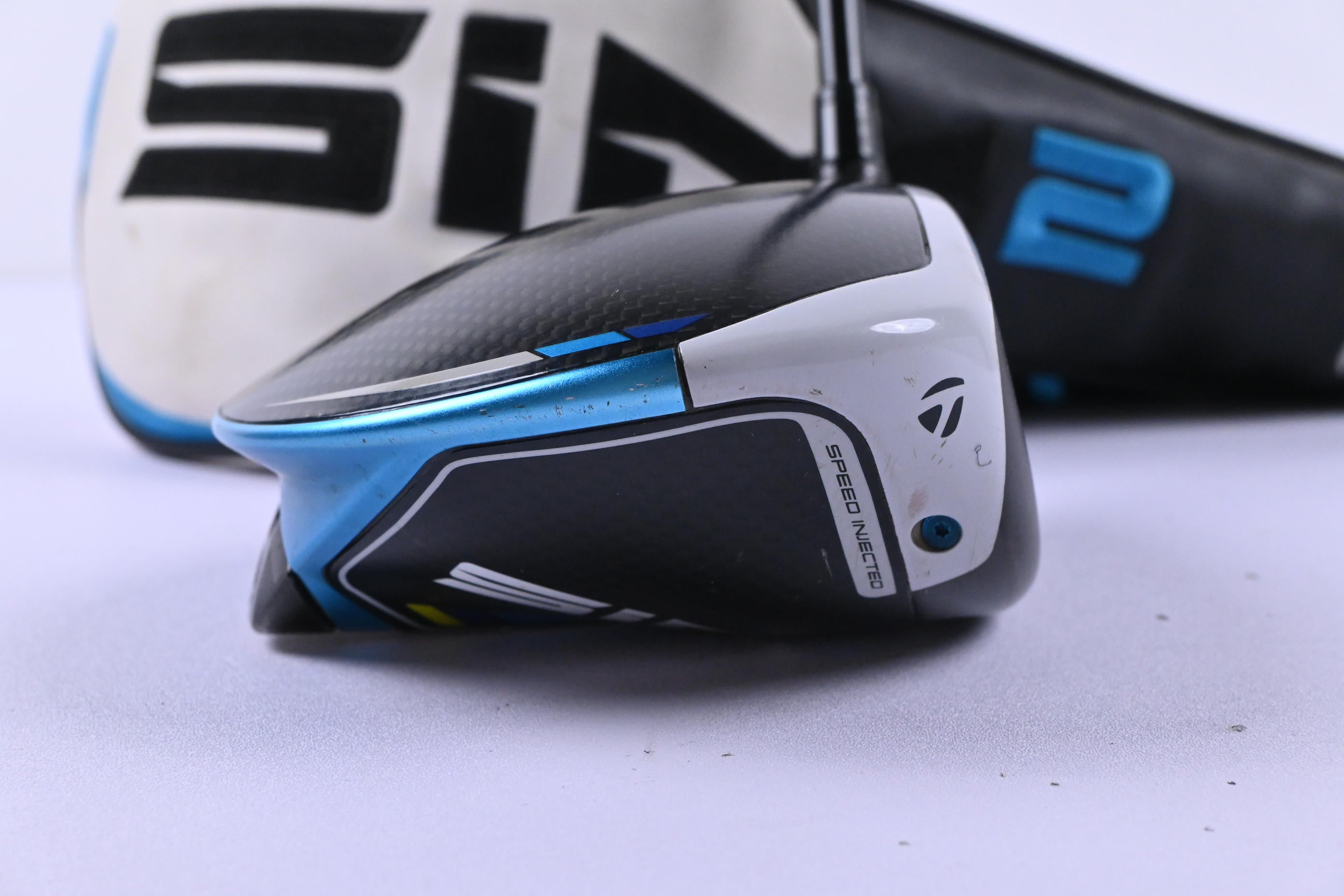 Taylormade SIM2 Max Driver / 10.5 Degree / Stiff Flex Tensei AV Raw Blue 60