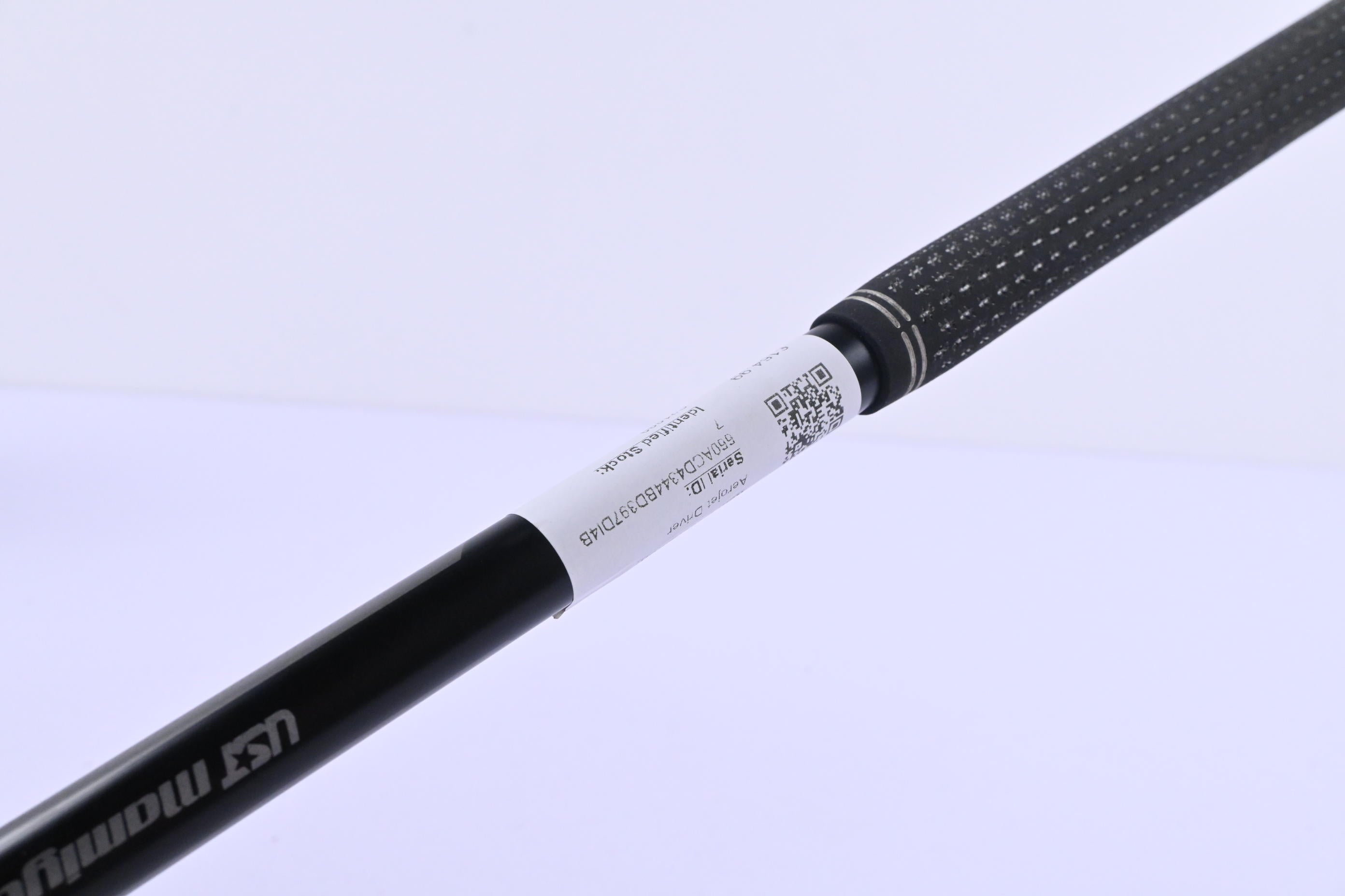 Left Hand Cobra Aerojet Driver / 10.5 Degree / Regular Flex UST Mamiya Helium 5