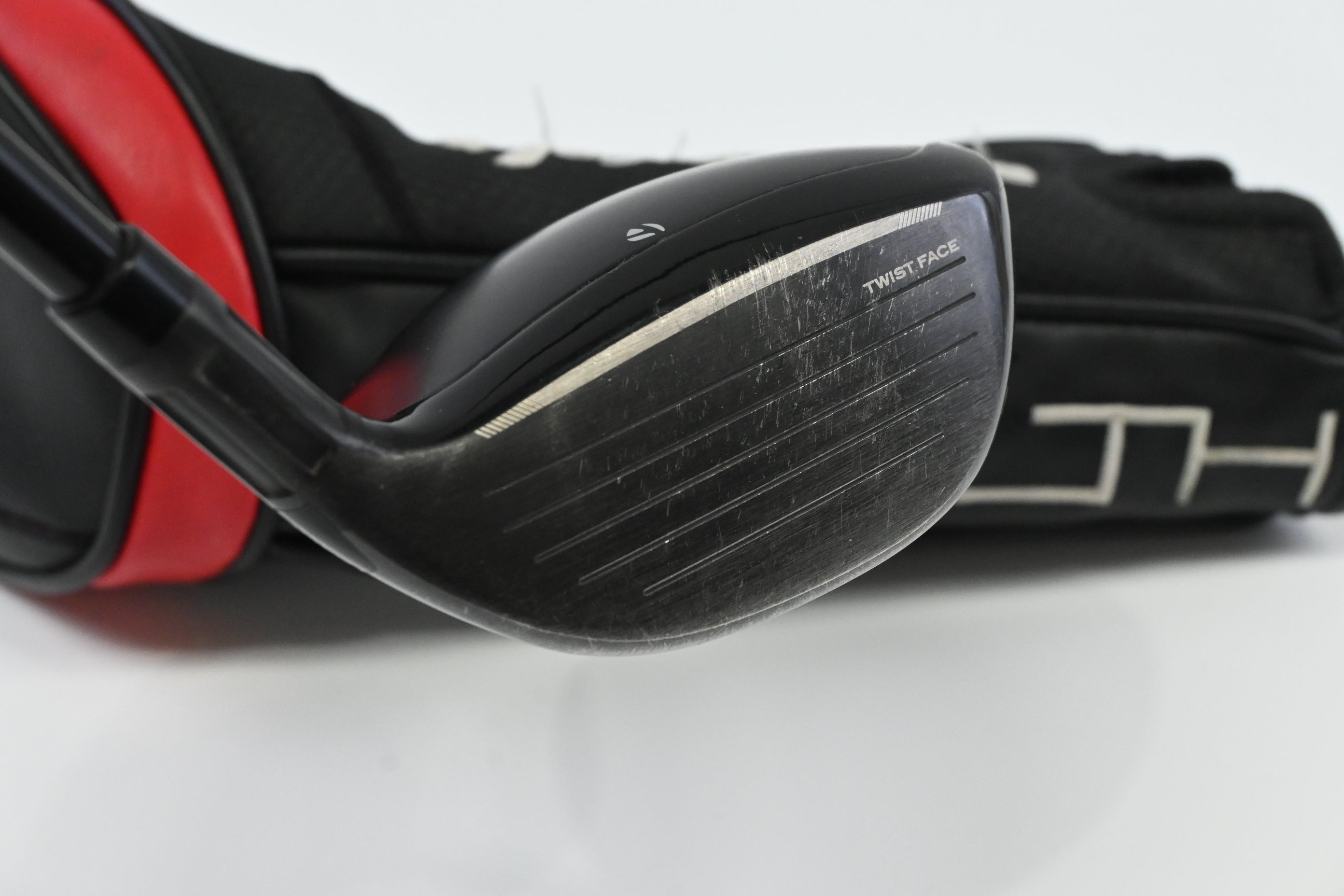Left Hand Taylormade Stealth #5 Wood / 18 Degree / Regular Flex Ventus Red 5