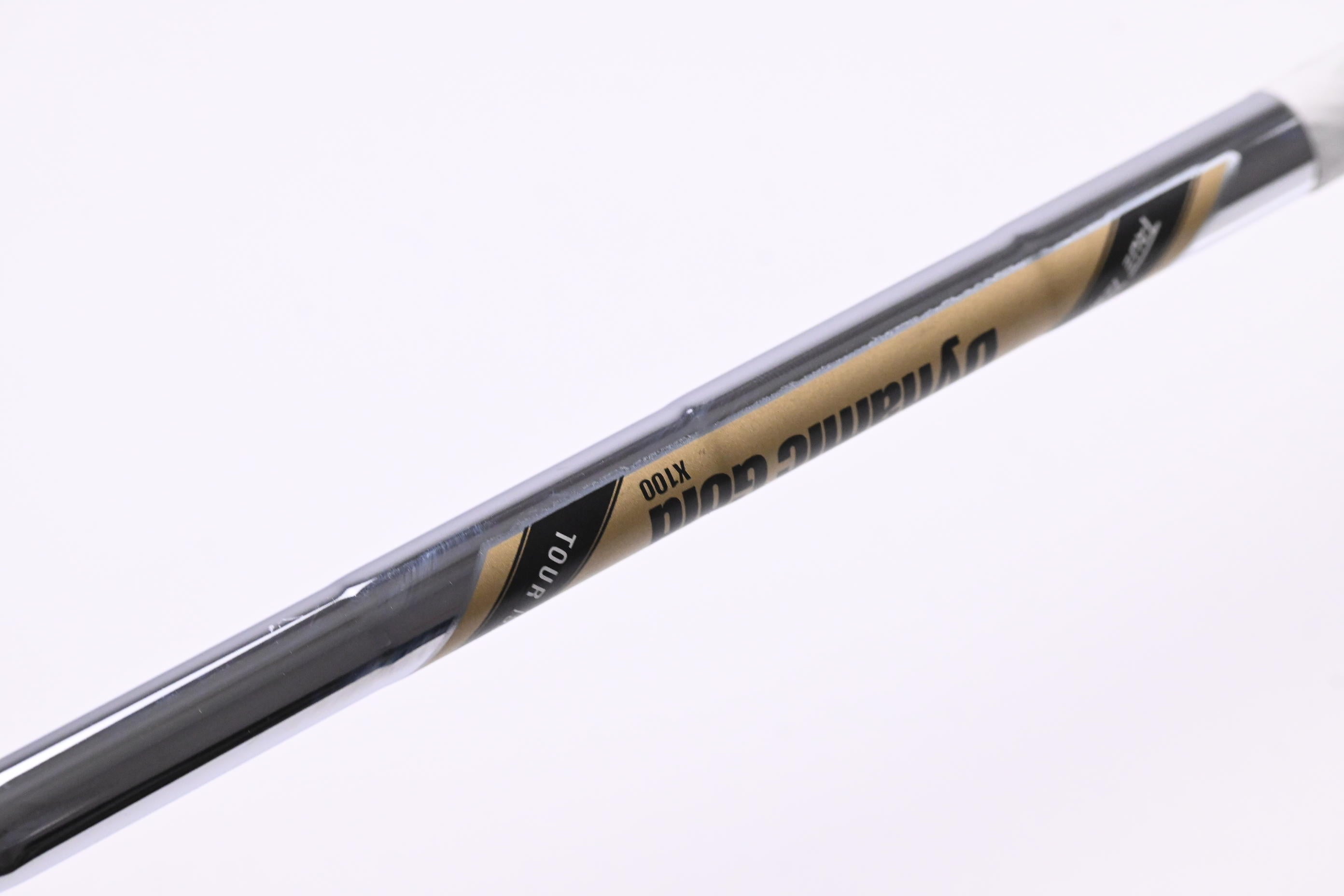 Titleist 620 MB #4 Iron / 24 Degree / X-Flex True Temper Dynamic Gold Shaft