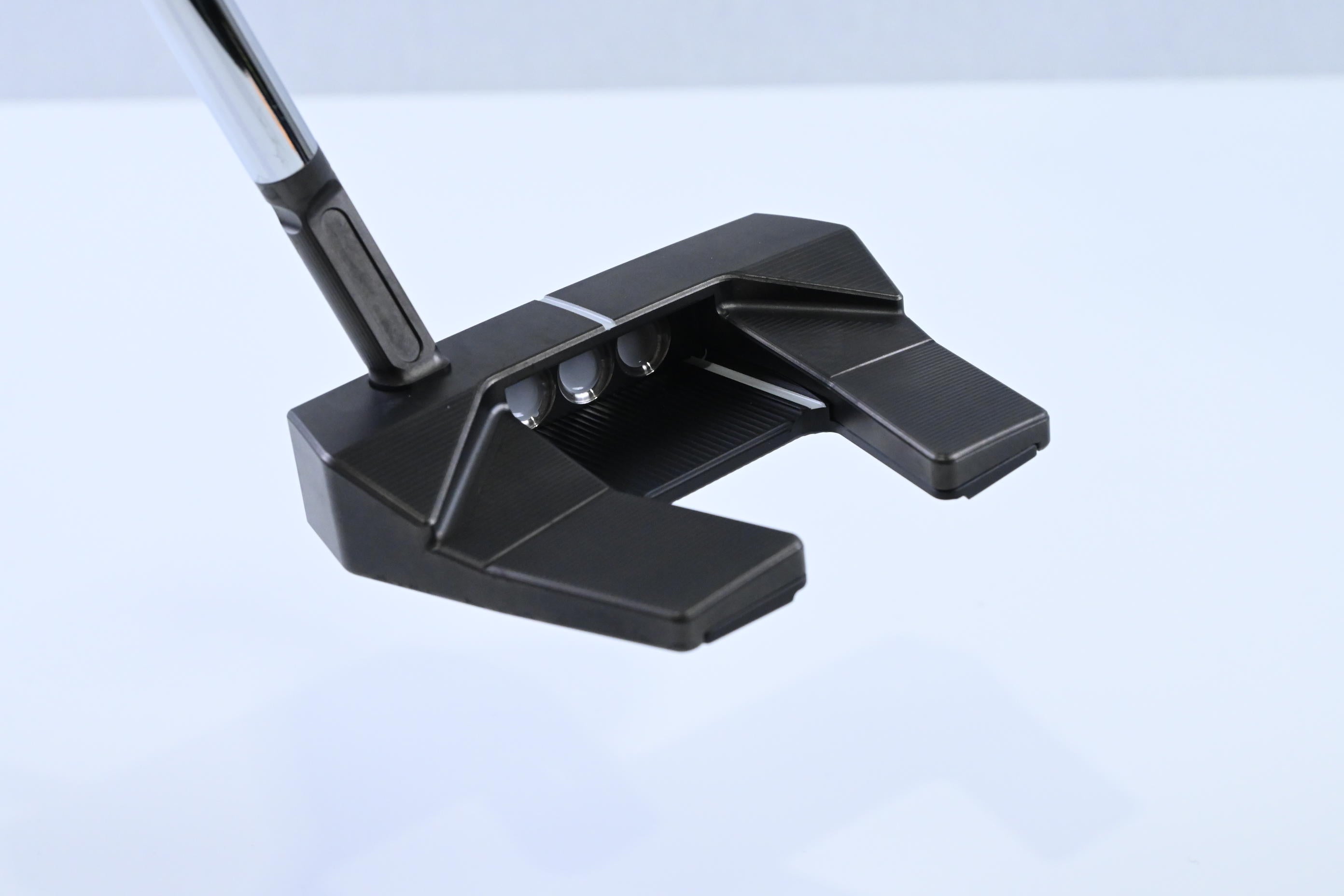 Scotty Cameron Phantom Black 5.5 Putter / 33 Inch