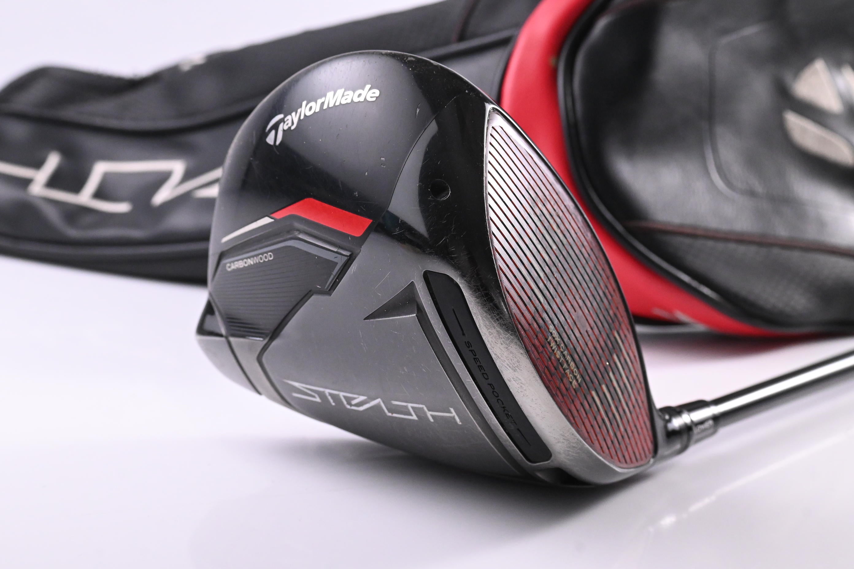 Taylormade Stealth HD Driver / 10.5 Degree / Regular Flex Fujikura Air Speeder