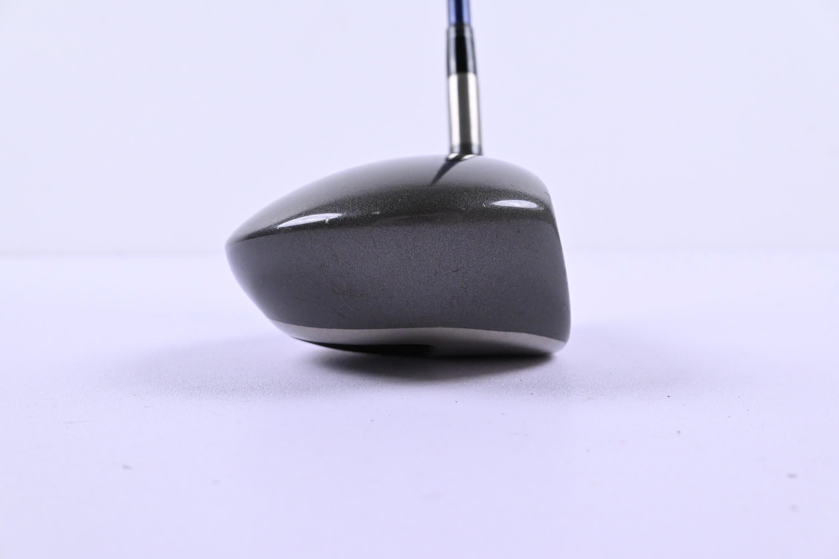 Titleist 975 D Driver / 11.5 Degree / Regular Flex Grafalloy PowerLite Shaft