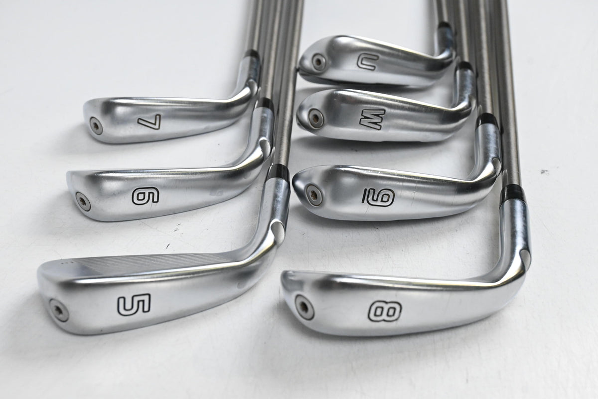 Ping G425 Irons / 5-PW+GW / Black Dot / Stiff Flex Aerotech Steelfiber i95 Shafts