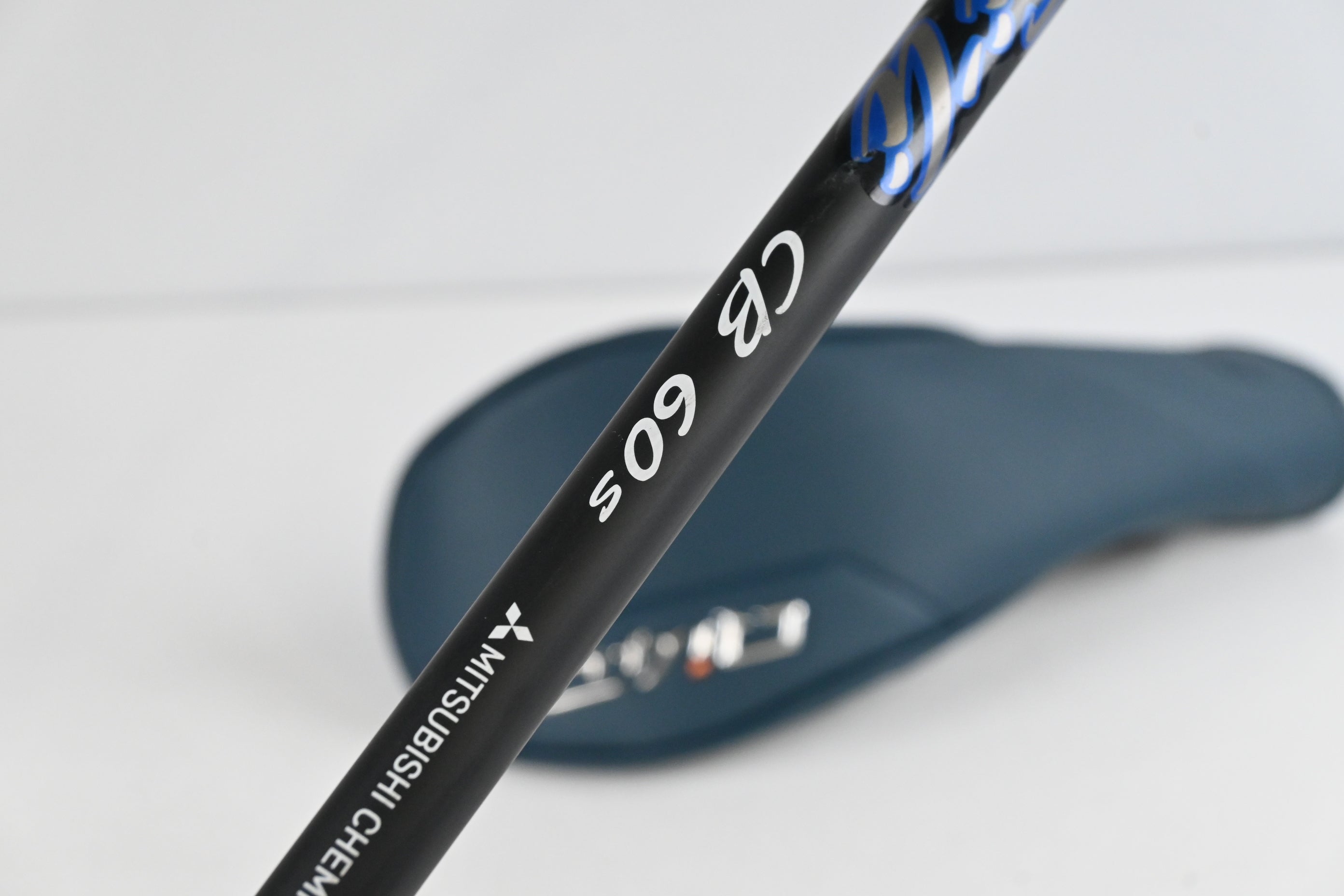 Taylormade Qi4D Max #5 Wood / 18 Degree / Stiff Flex Kai'li Dark Waves CB Blue
