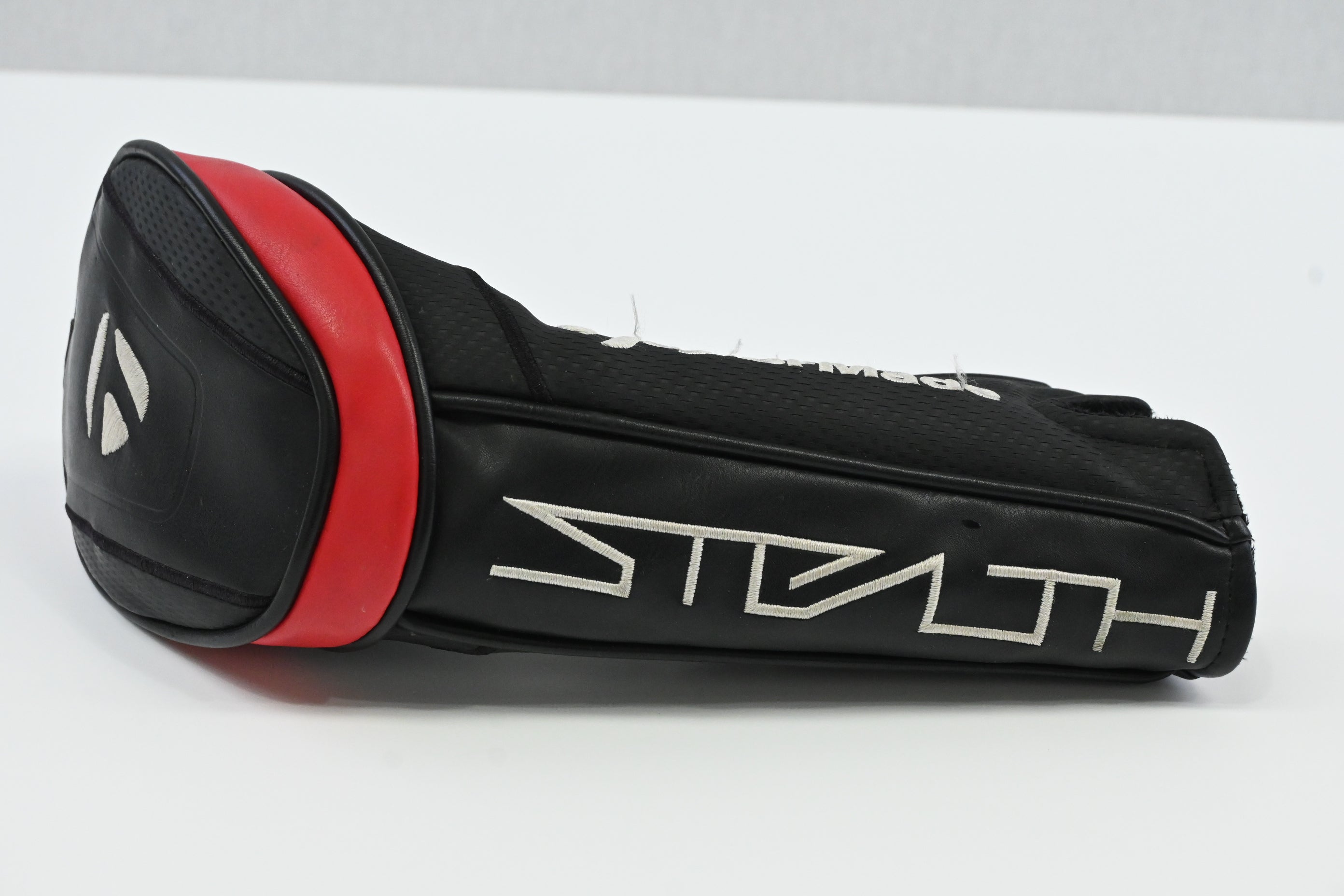 Left Hand Taylormade Stealth #5 Wood / 18 Degree / Regular Flex Ventus Red 5