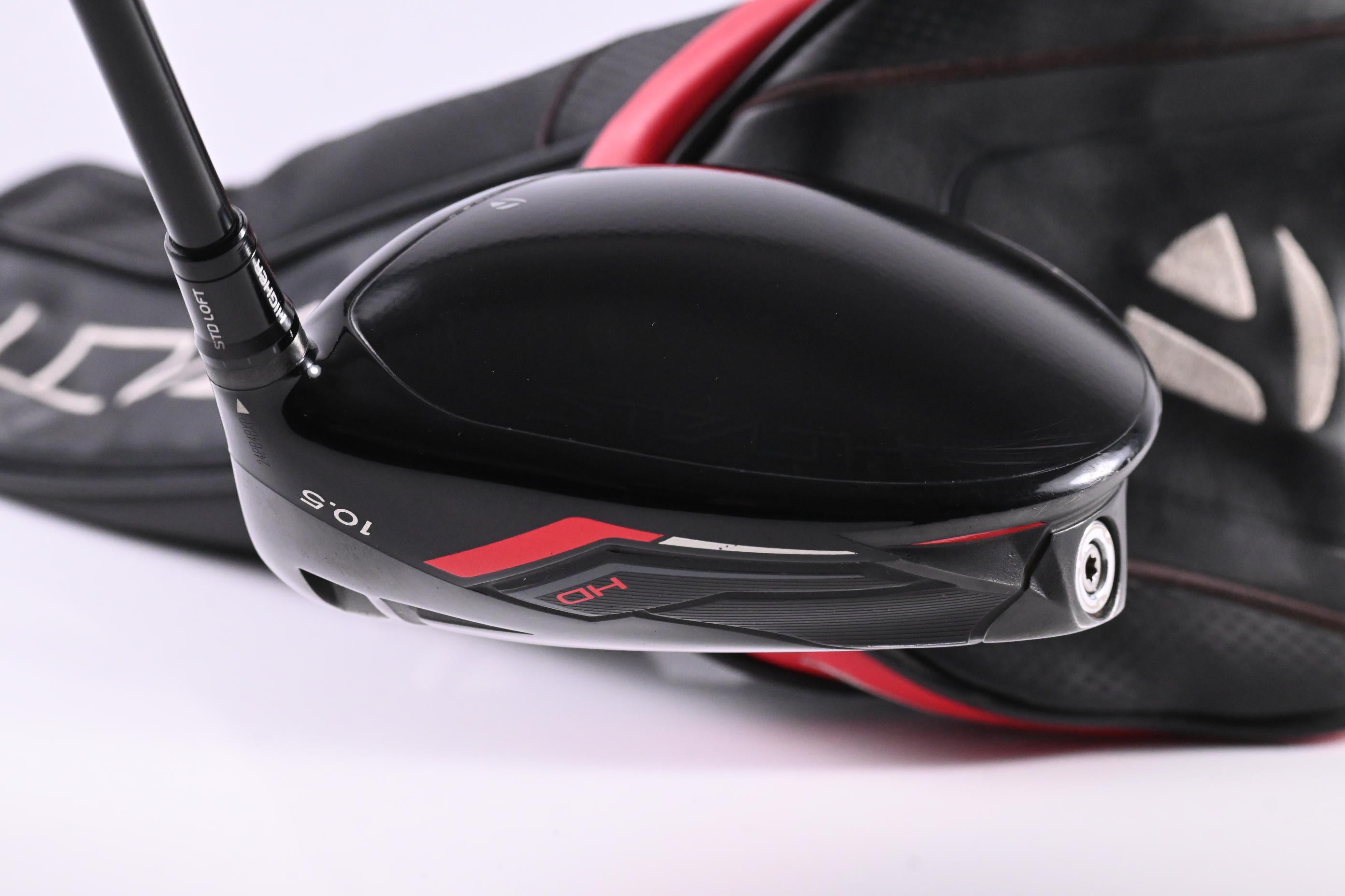 Taylormade Stealth HD Driver / 10.5 Degree / Regular Flex Fujikura Air Speeder