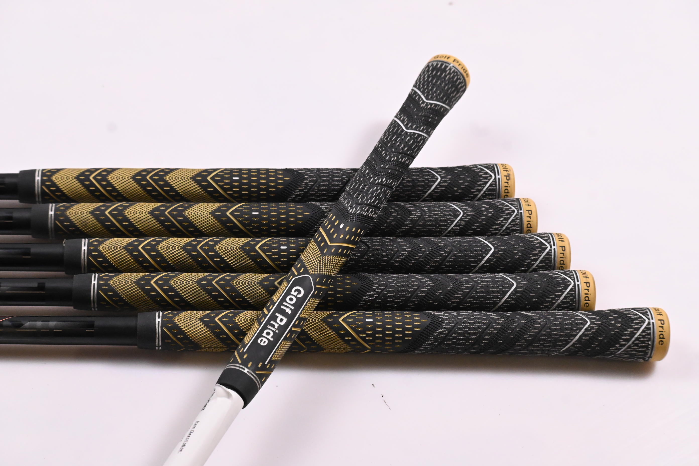 Ping G400 Irons / 5-PW / Red Dot / Senior Flex Ping Alta CB Shafts