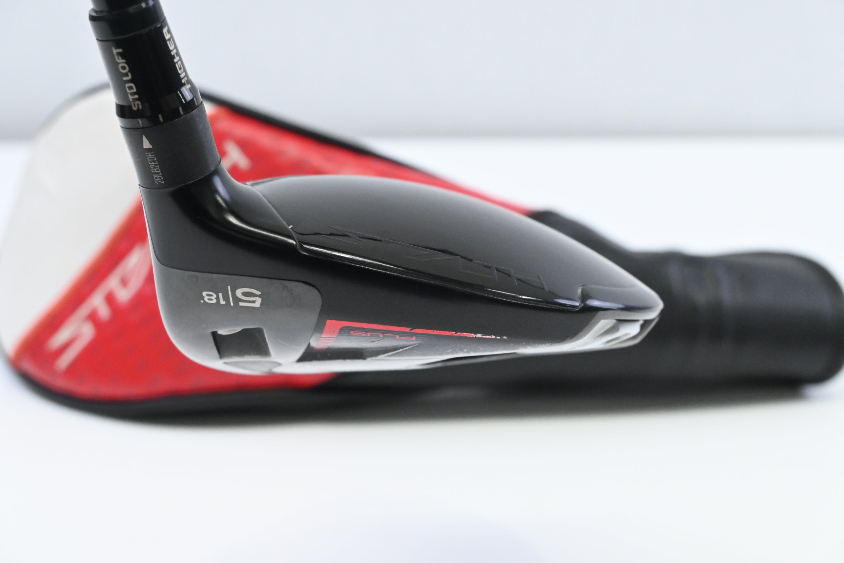 Taylormade Stealth 2 Plus #5 Wood / 18 Degree / Regular Flex Kai'li Red 65 Shaft