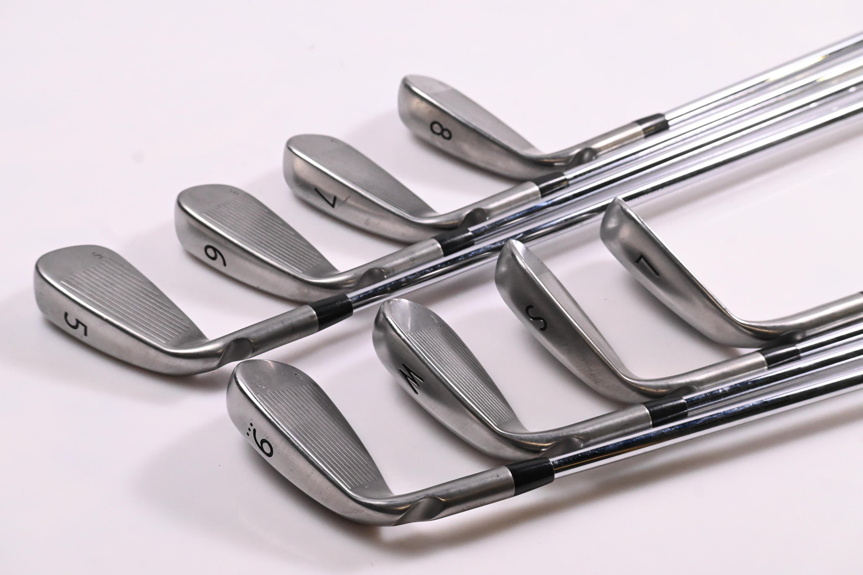 Ping G Series Irons / 5-PW+SW+LW / Silver Dot / Regular Flex Ping AWT 2.0 Shafts