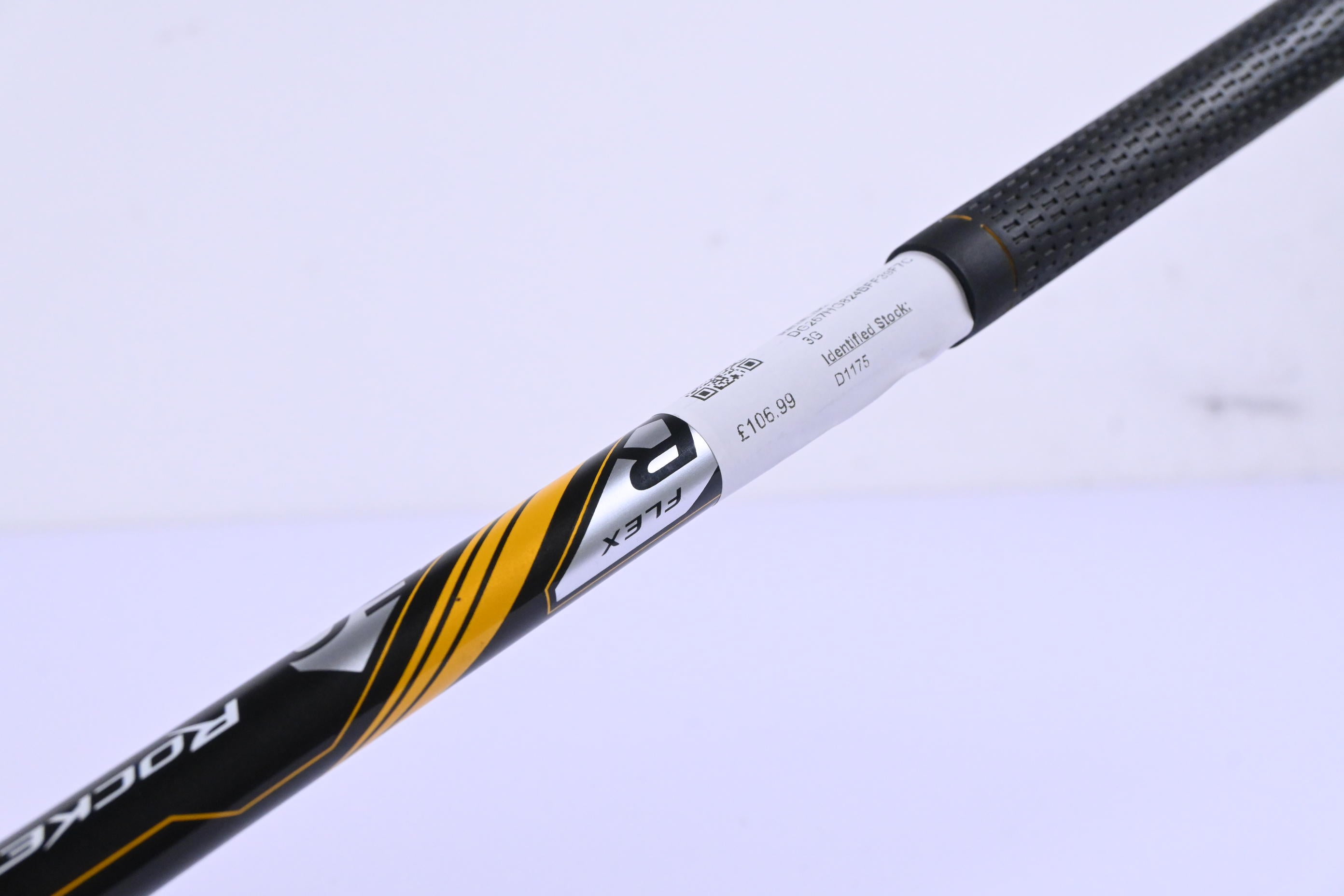 Taylormade RBZ Stage 2 Driver / 10.5 Degree / Regular Flex Fujikura RocketFuel