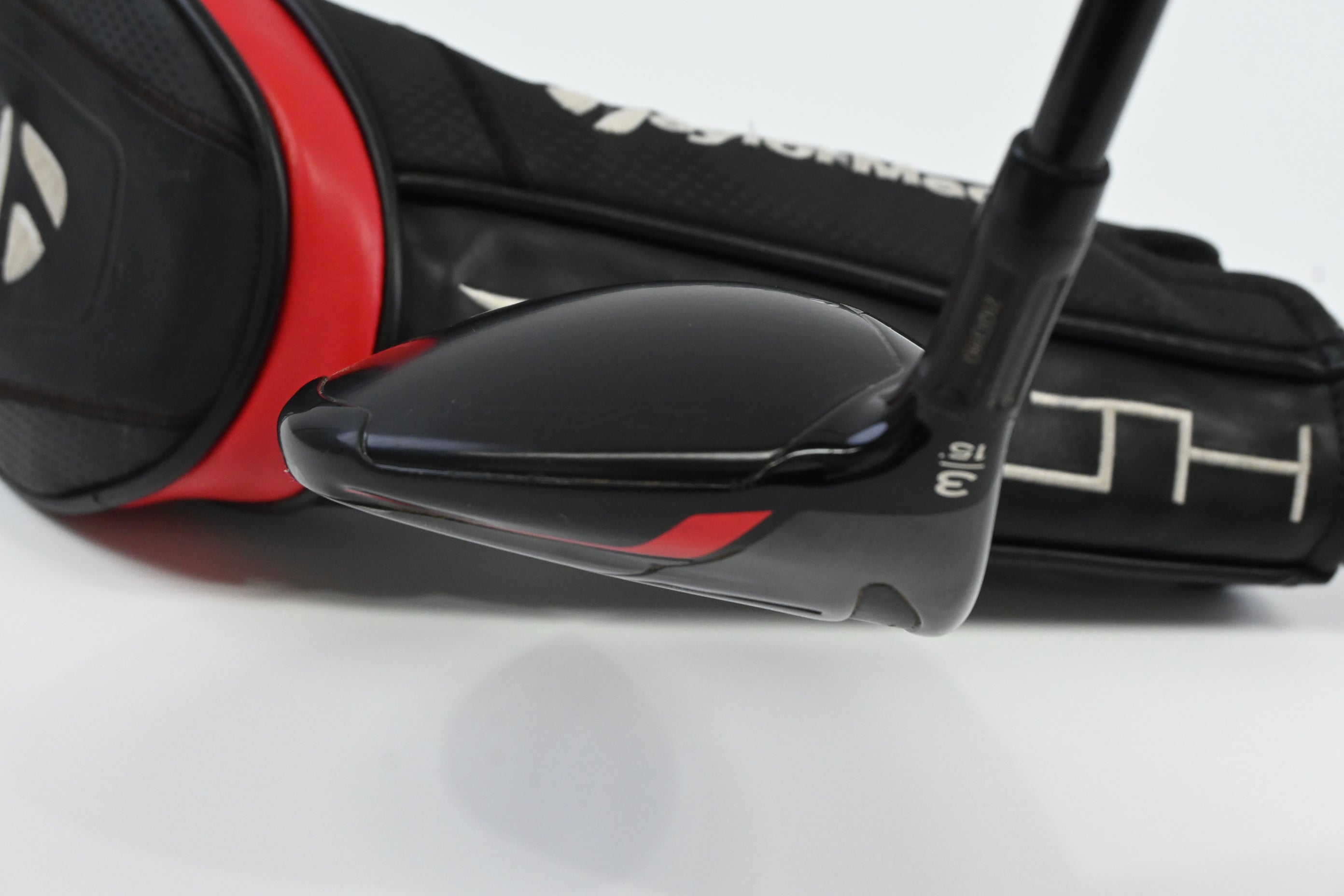 Left Hand Taylormade Stealth #3 Wood / 15 Degree / Regular Flex Ventus Red 5