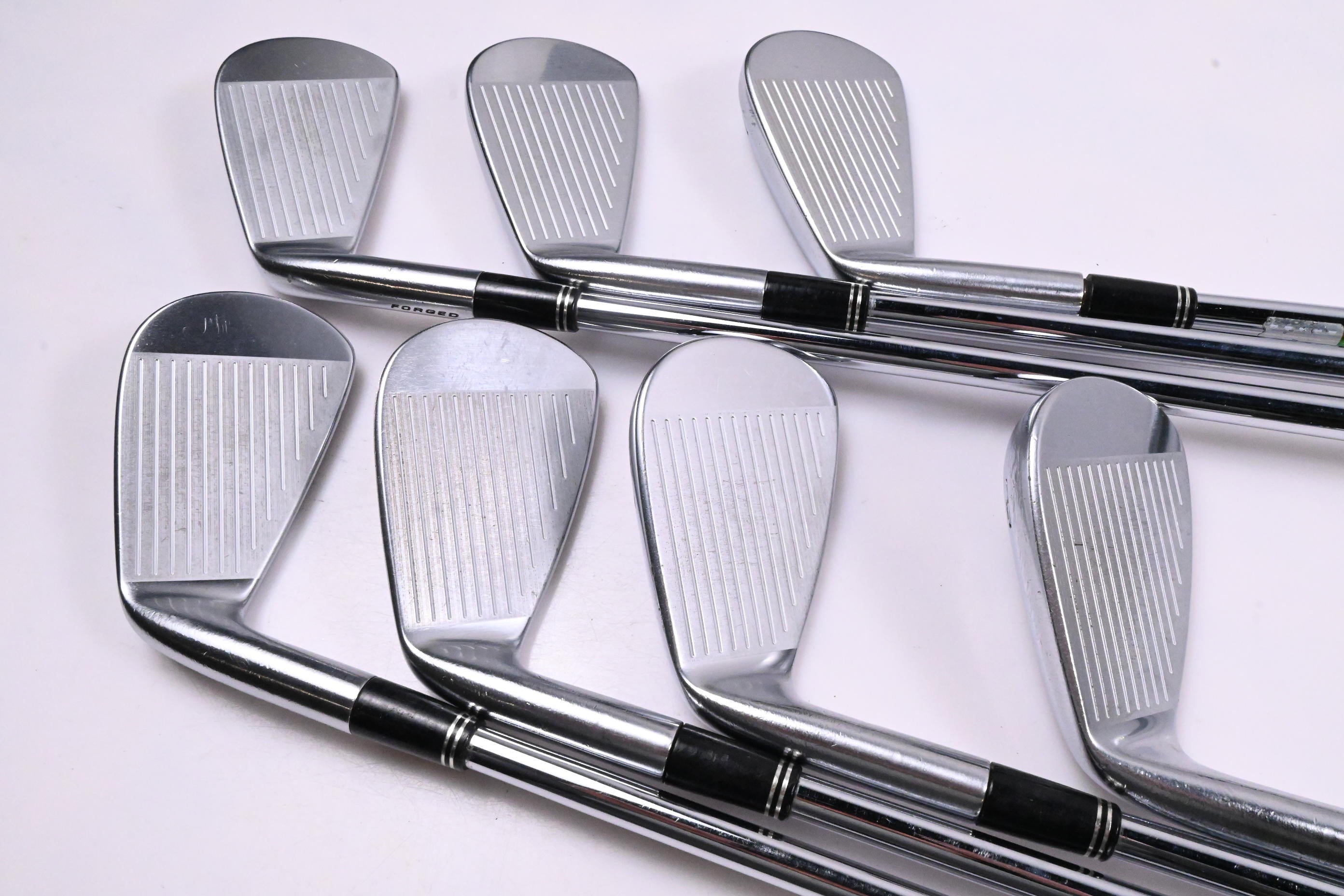 Srixon Z-565 Irons / 4-PW / Stiff Flex Project X LZ 120 Shafts