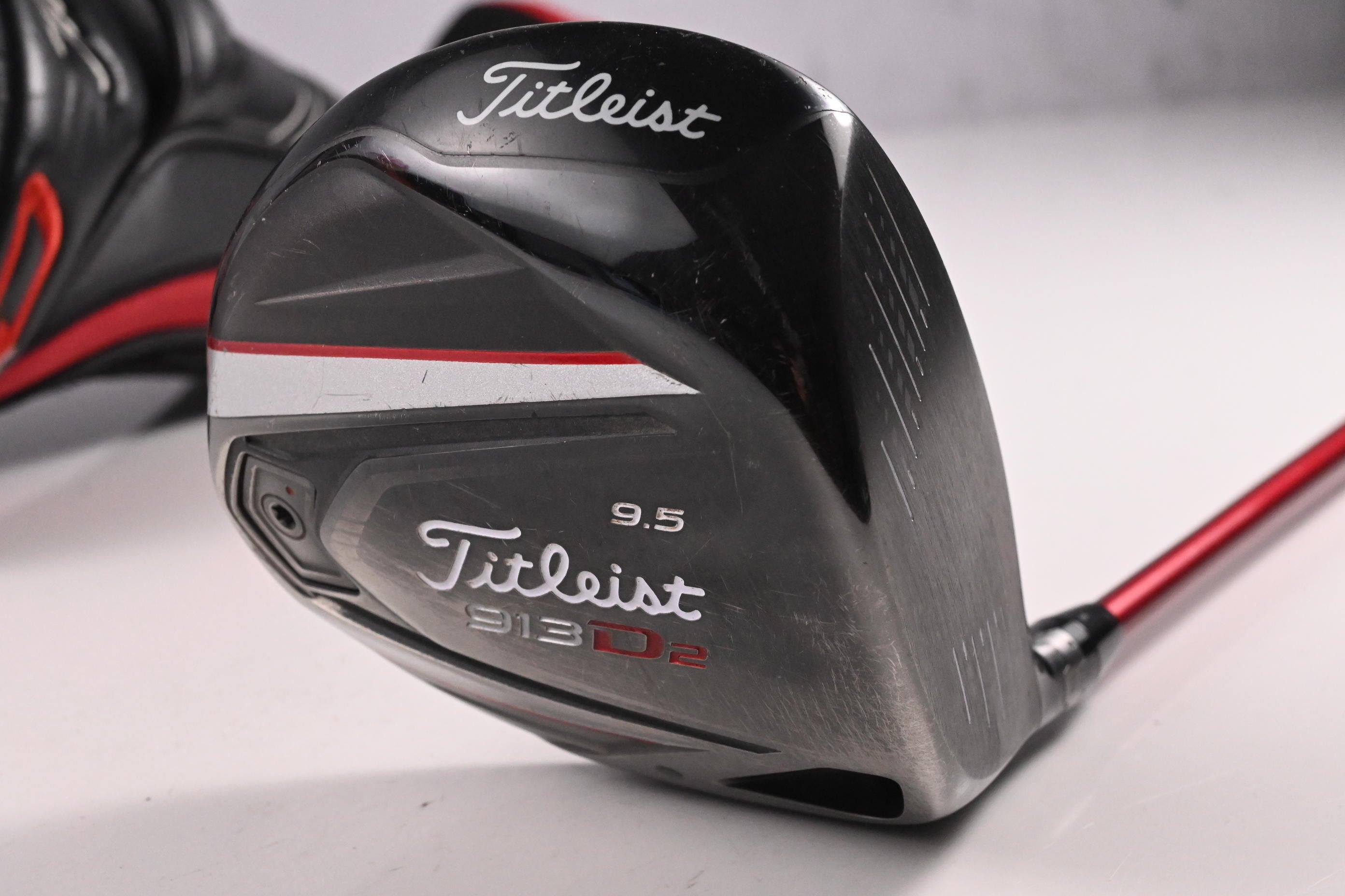 Titleist 913 D2 Driver / 9.5 Degree / Regular Flex Bassara 55 Shaft