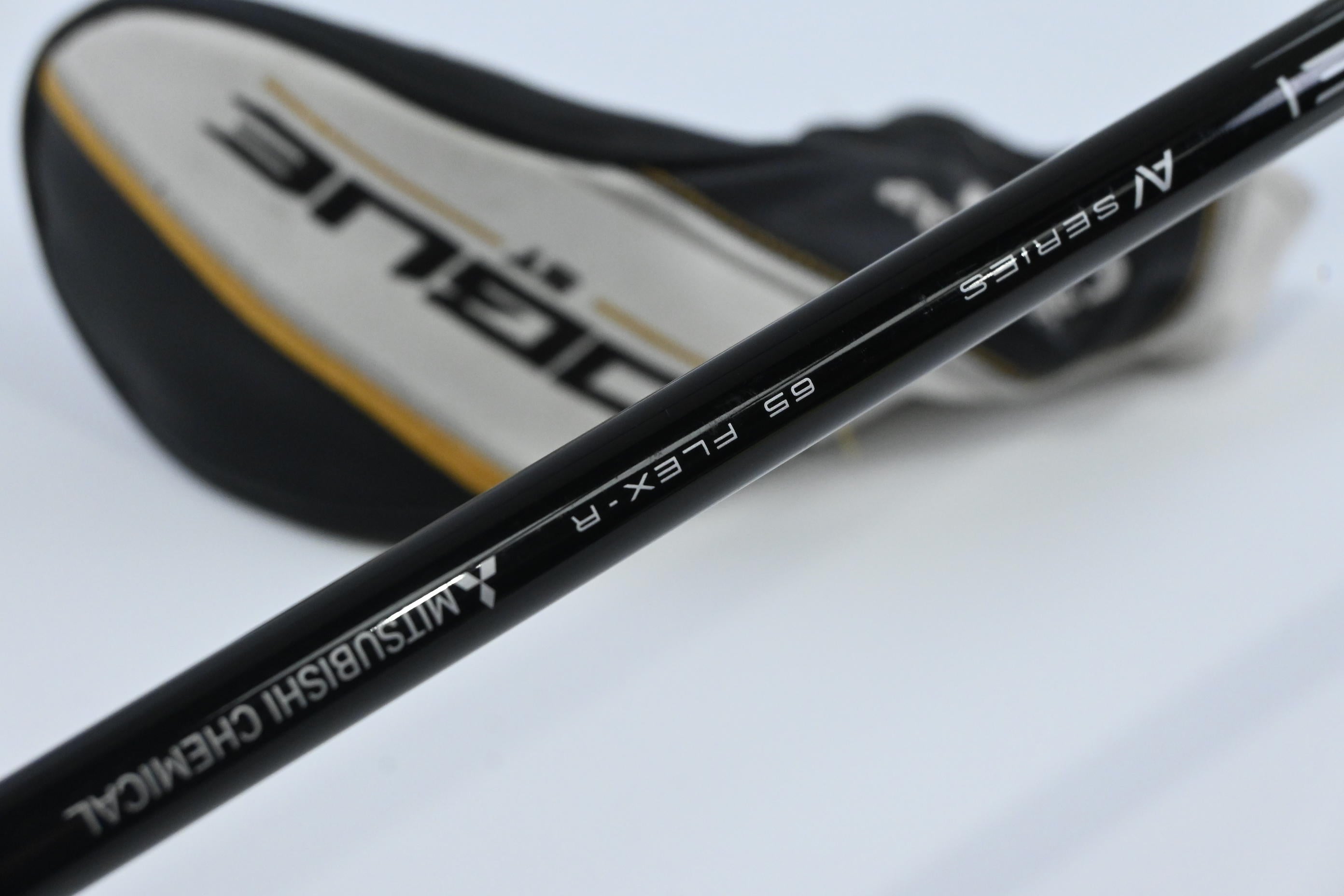 Callaway Rogue ST Max #5 Hybrid / 23 Degree / Regular Flex Tensei AV Blue 65