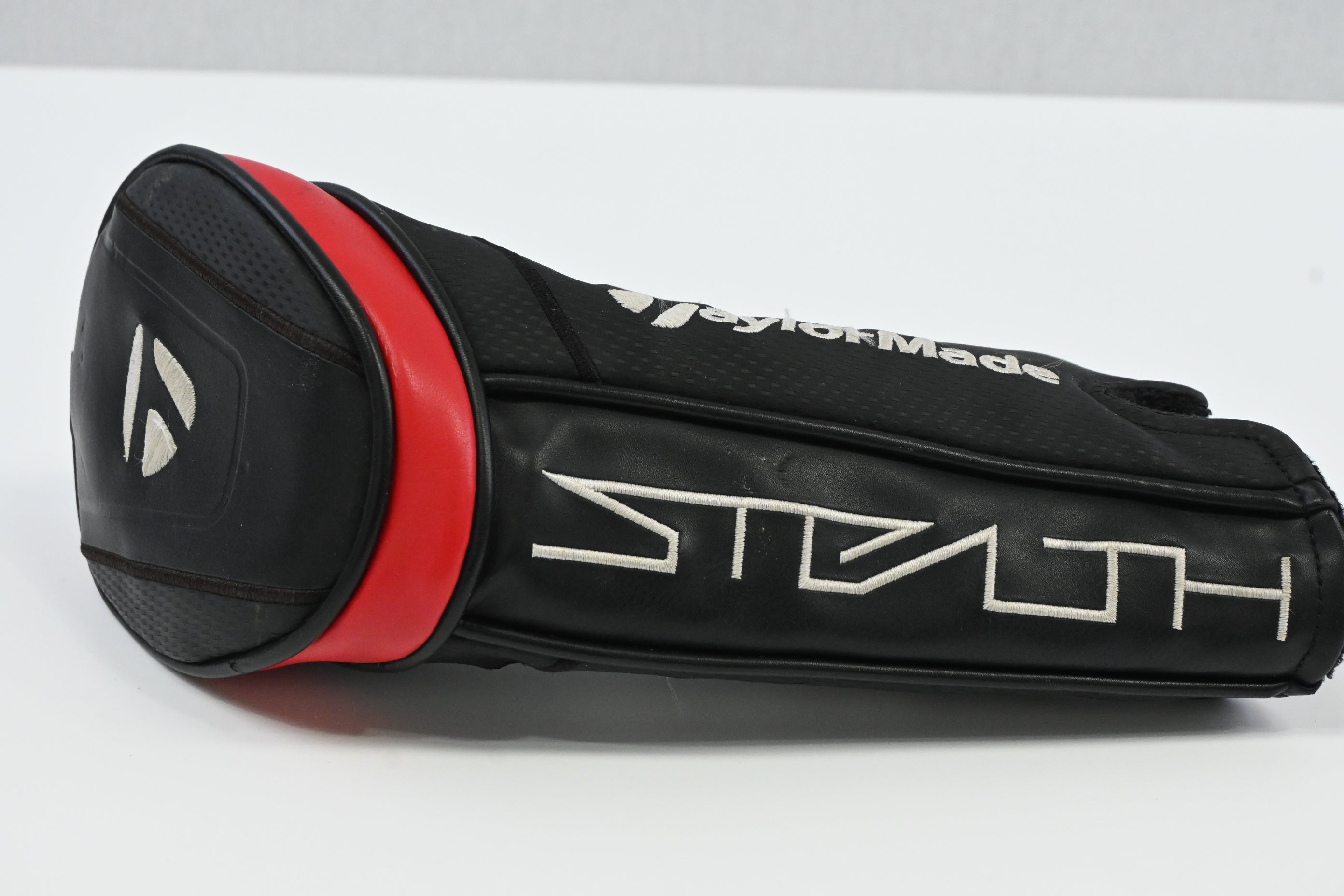 Left Hand Taylormade Stealth #3 Wood / 15 Degree / Regular Flex Ventus Red 5