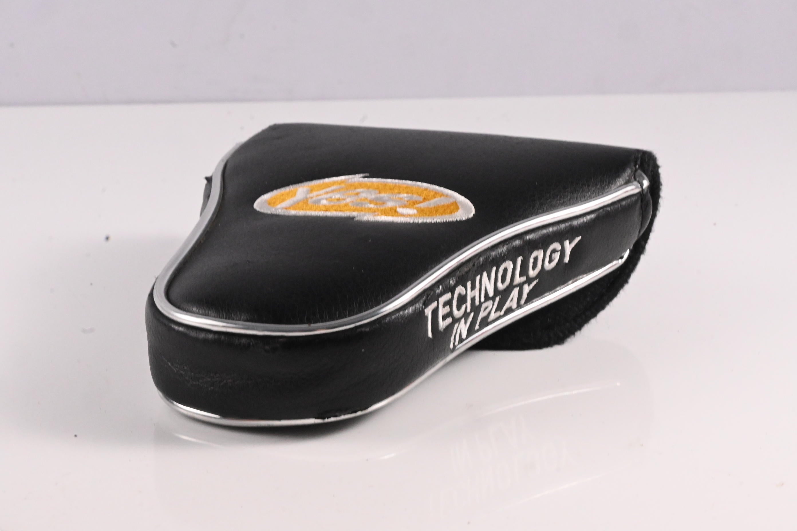 Left Hand Yes! C-Groove Madison Putter / 33.5 Inch