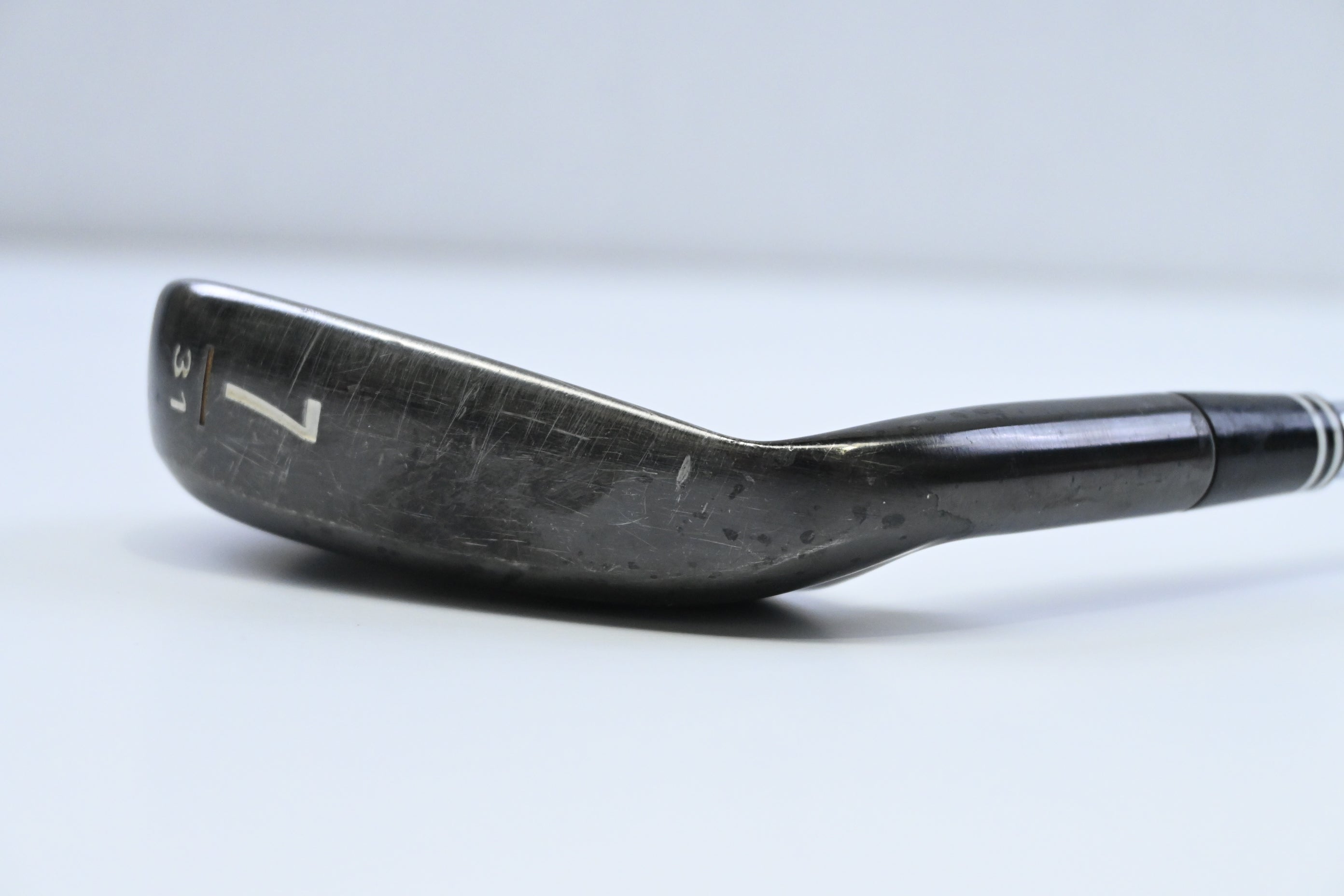 Cleveland CG16 Black Pearl #7 Iron / Stiff Flex Cleveland Traction 85 Shaft