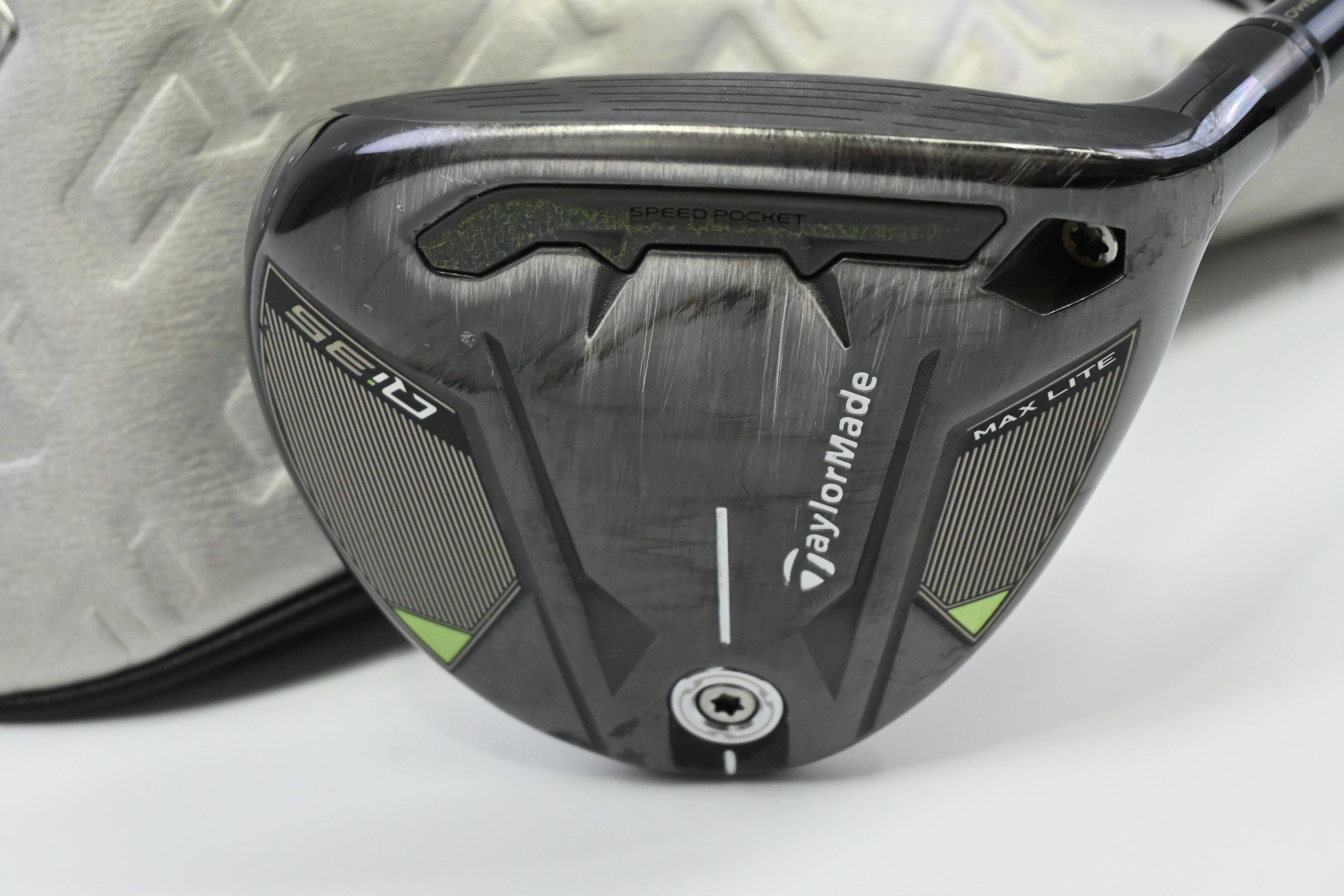Taylormade Qi35 Max Lite #5 Wood / 18.5 Degree / Senior Flex Vanquish 4 Shaft