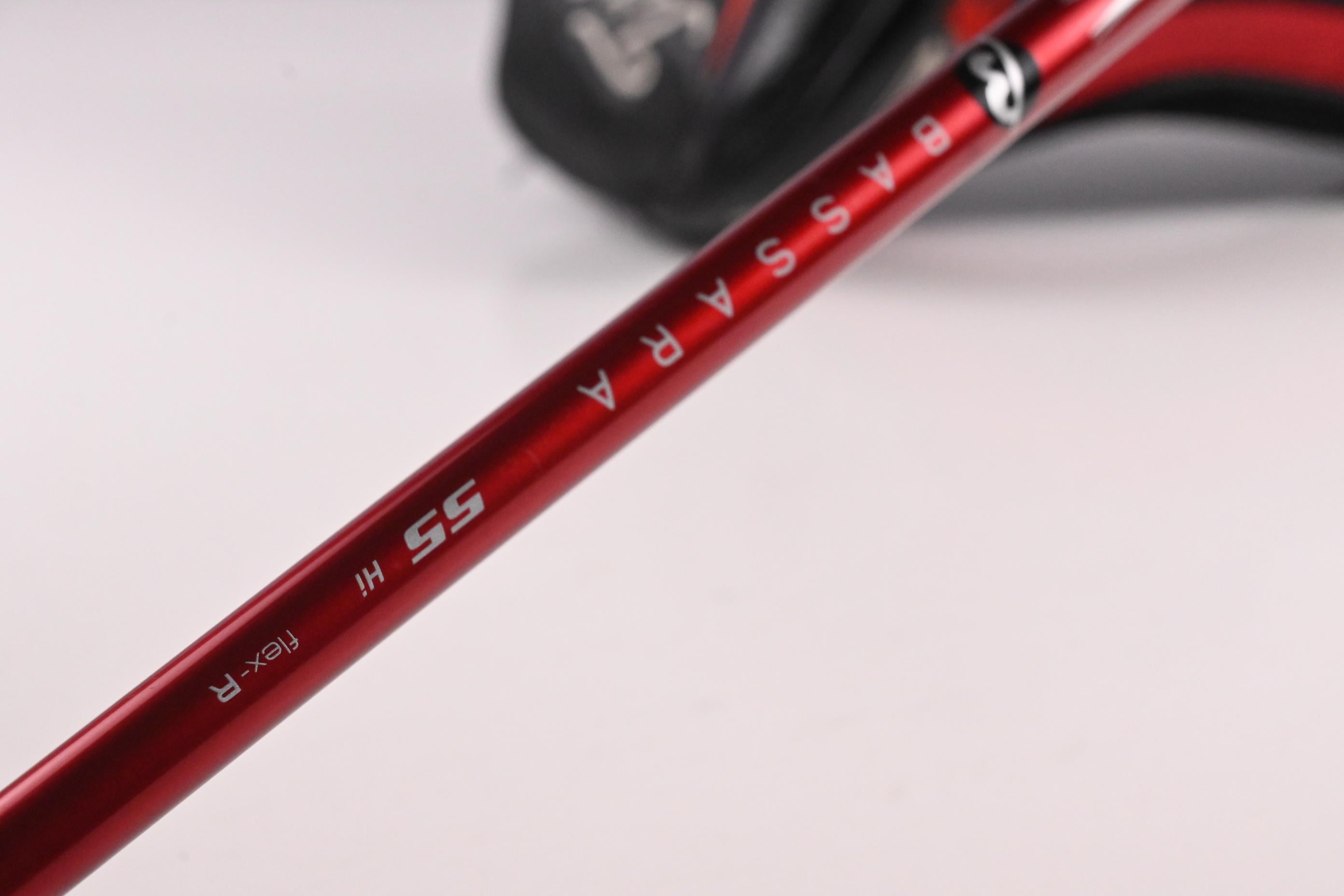 Titleist 913 D2 Driver / 9.5 Degree / Regular Flex Bassara 55 Shaft