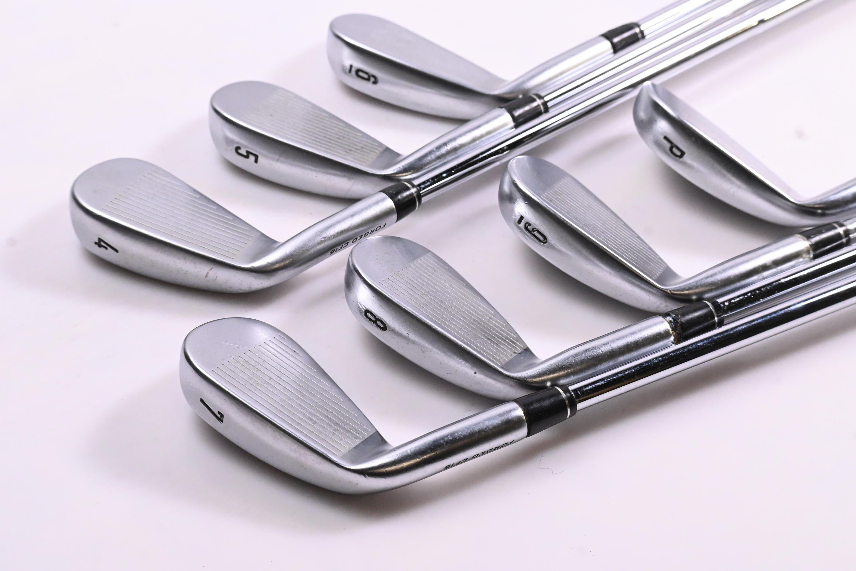 Callaway Apex CF16 Irons / 4-PW / Stiff Flex Dynamic Gold S400 Shafts