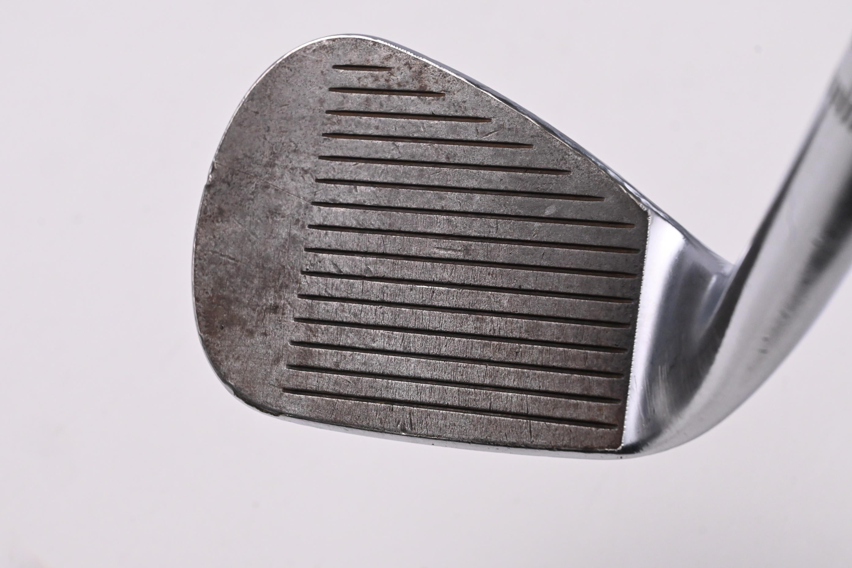 Callaway Jaws Raw Gap Wedge / 52 Degree / Wedge Flex Dynamic Gold Spinner 115