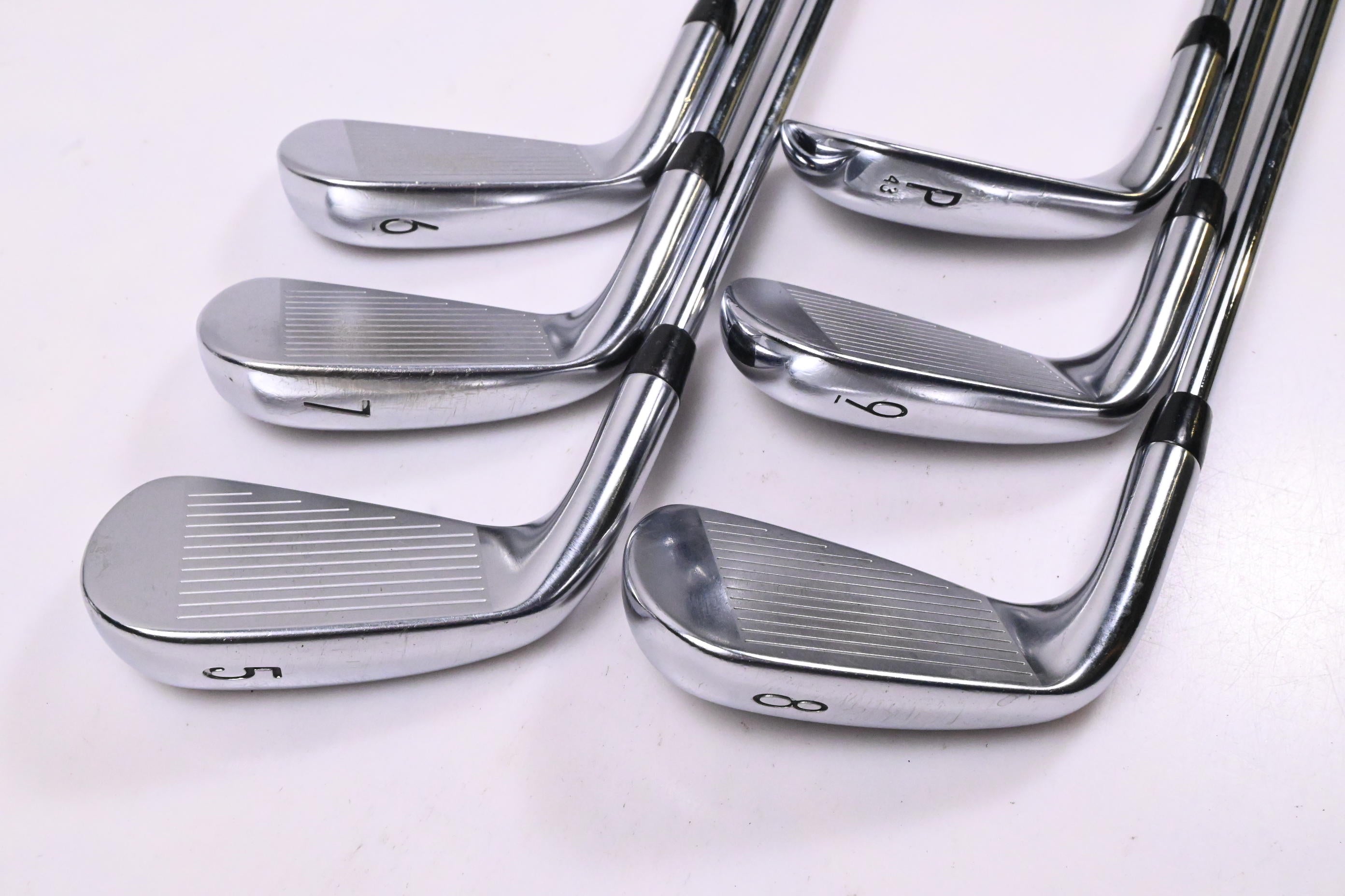 Titleist T200 2019 Irons / 5-PW / Regular Flex AMT Black R300 Shafts