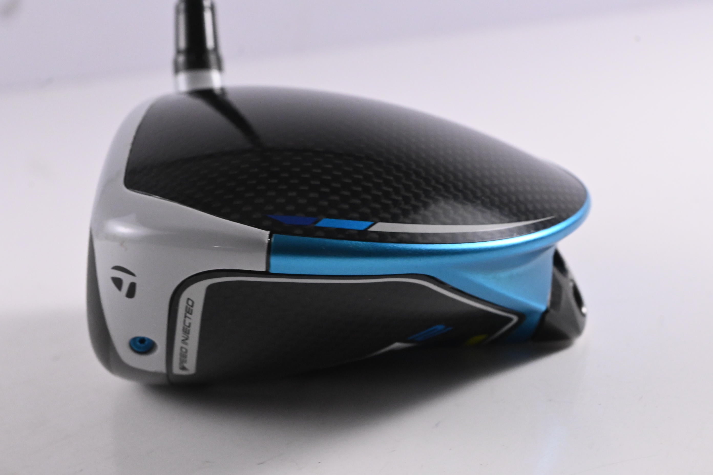 Left Hand Taylormade SIM2 Max Driver / 10.5 Degree / Stiff Flex HZRDUS Smoke Red