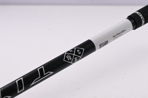 Titleist GTS2 Driver / 9 Degree / X-Flex Project X Titan Black 60 Shaft