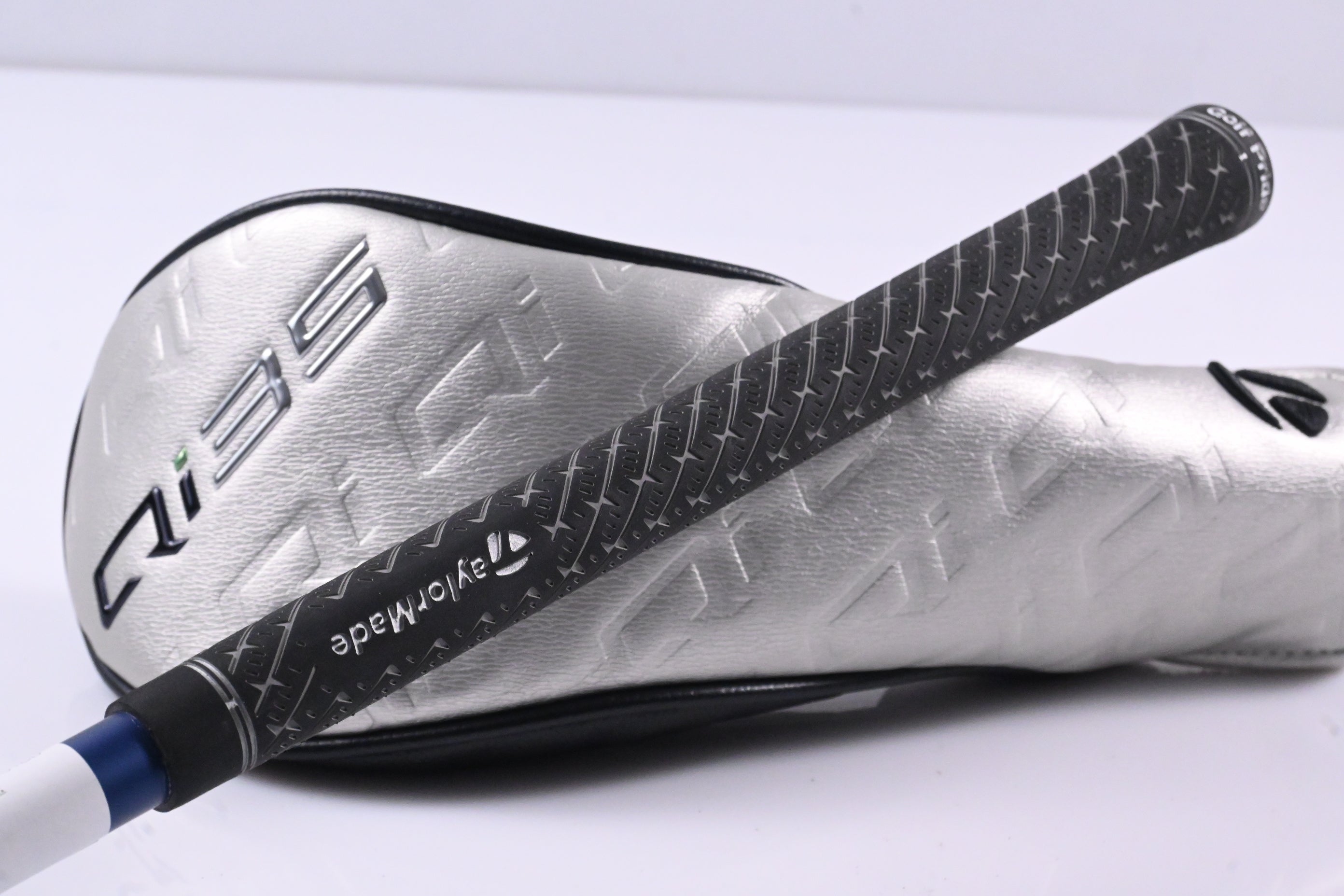 Taylormade Qi35 #3 Wood / 15 Degree / Regular Flex Fujikura Ventus Blue 5 Shaft