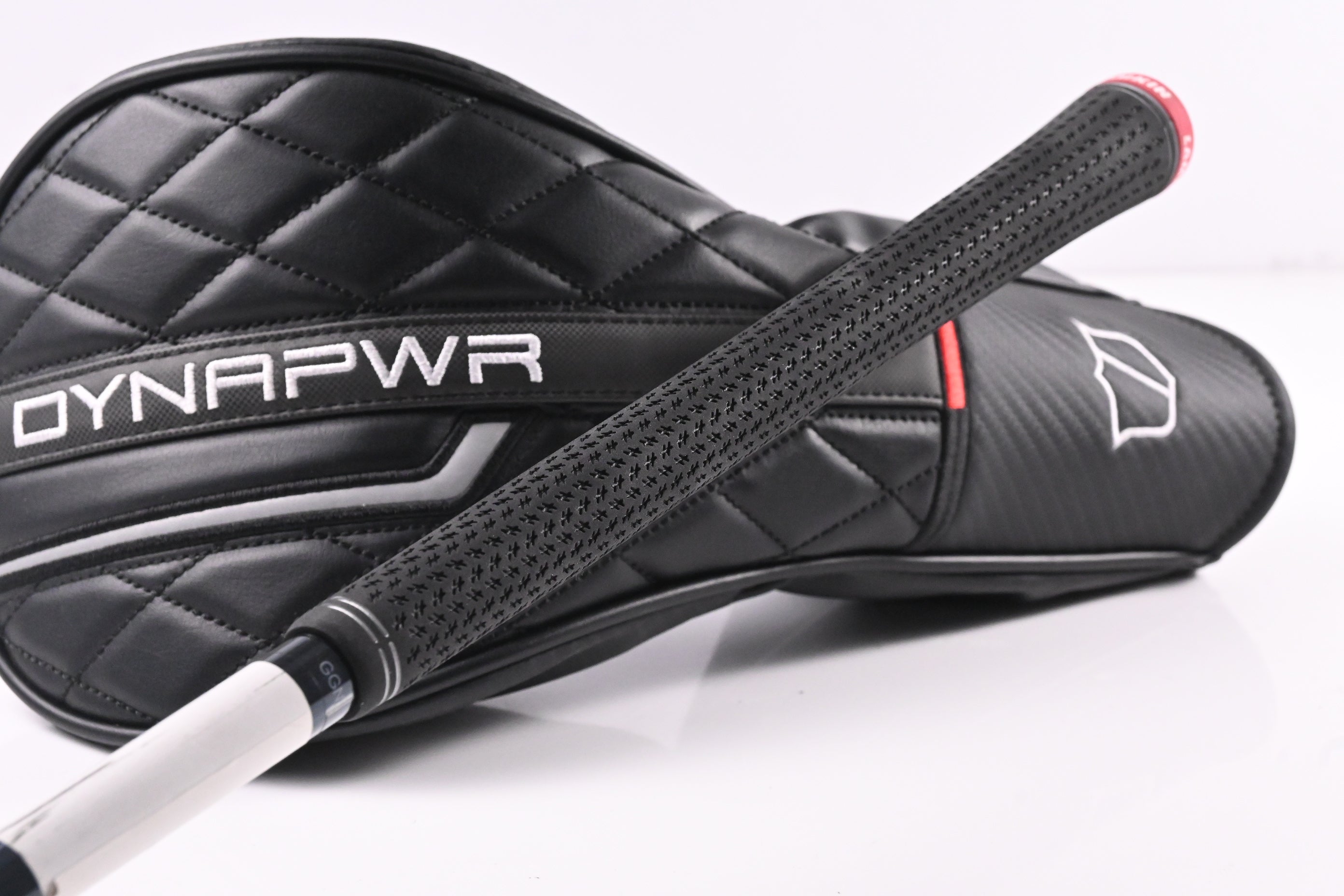 Wilson DYNAPWR Carbon 2025 Driver / 10.5 Degree / Regular Flex UST LinQ Red 5