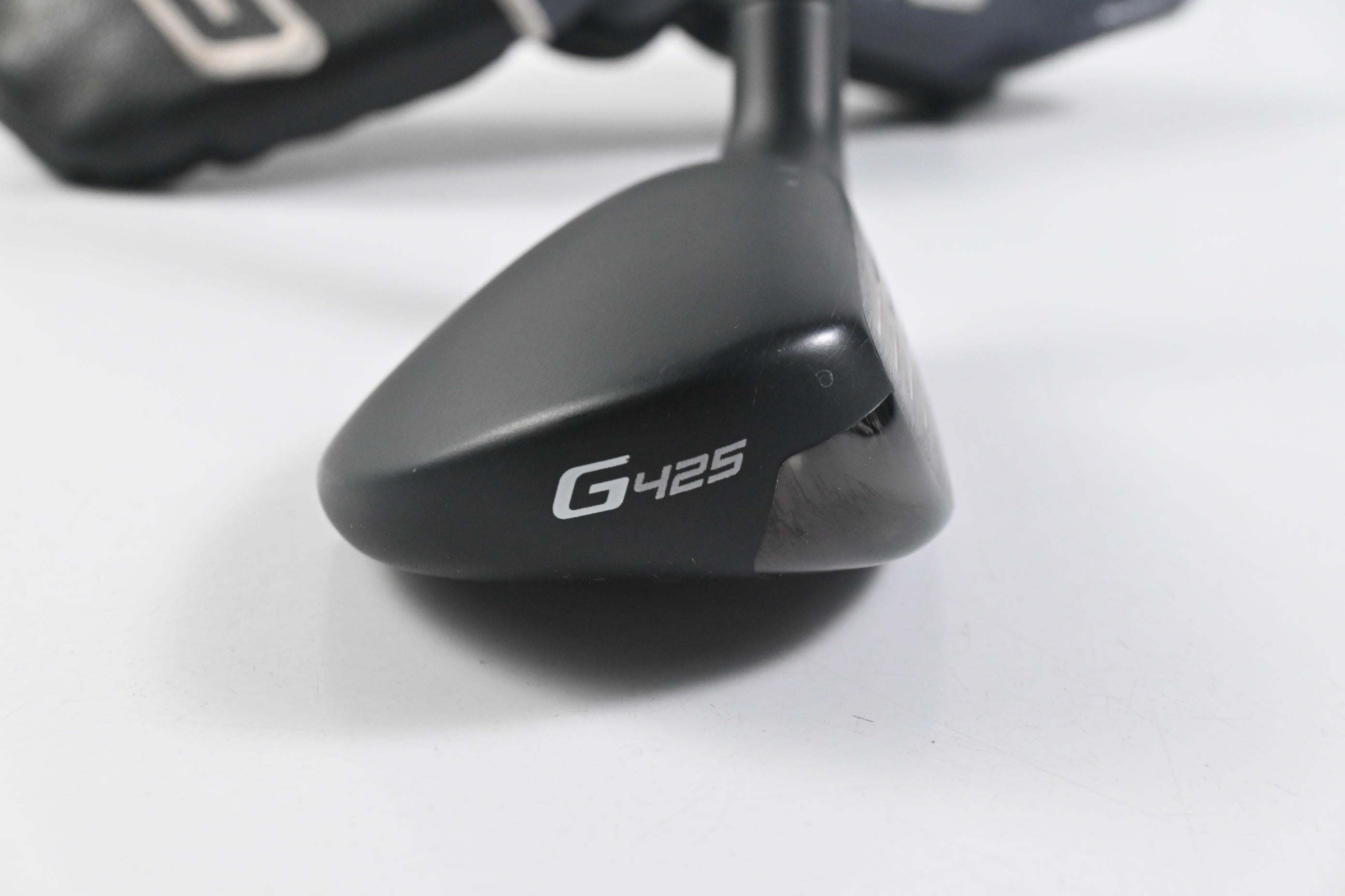 Ping G425 #4 Hybrid / 22 Degree / Regular Flex Ping Alta CB 70 Slate Shaft