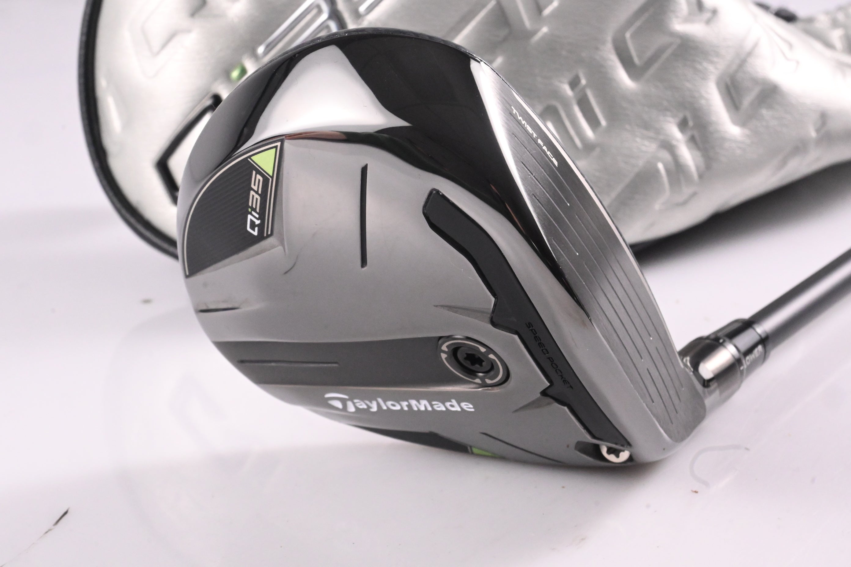 Taylormade Qi35 #5 Wood / 18 Degree / Regular Flex Fujikura Ventus Blue 5 Shaft