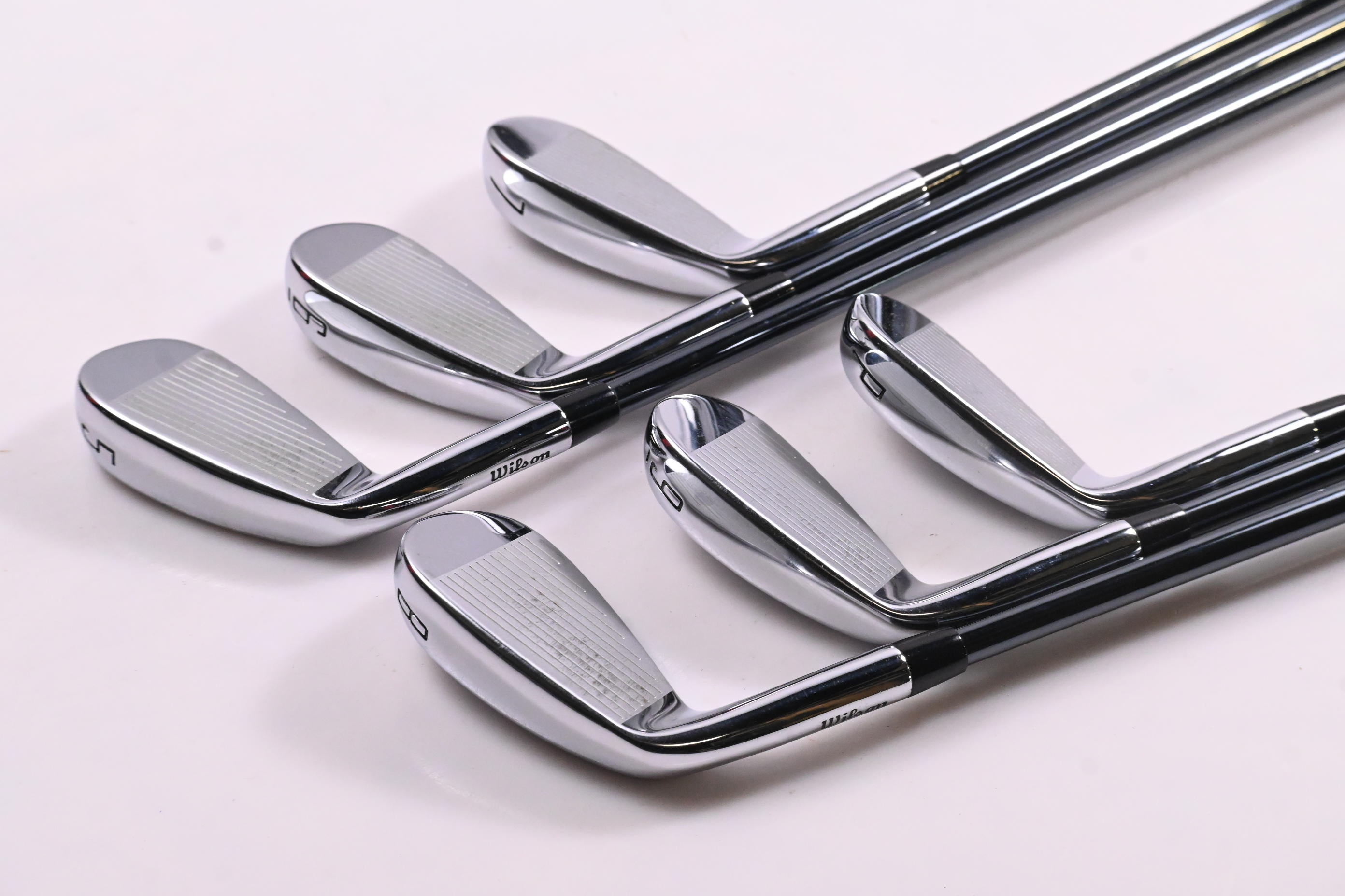 Wilson DYNAPWR 2026 Forged Irons / 5-PW / Regular Flex UST Recoil Dart 70 Shaft