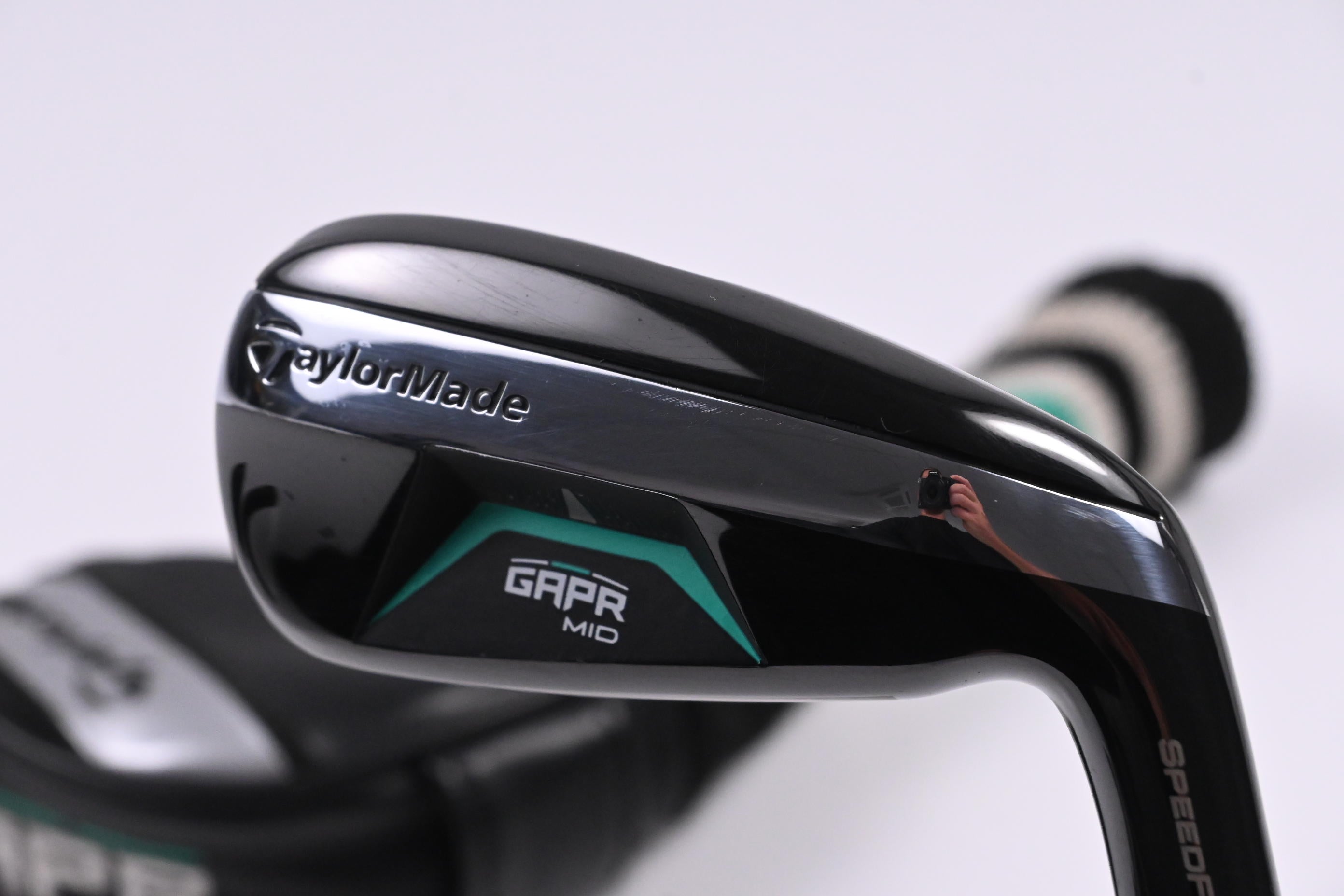 Taylormade GAPR Mid #3 Iron / 18 Degree / Stiff Flex KBS Hybrid 80 Shaft